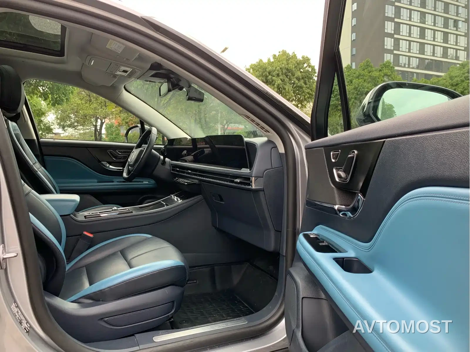 Lincoln Adventurer 2024 1.5T 2WD Premium Hybrid — фото 16