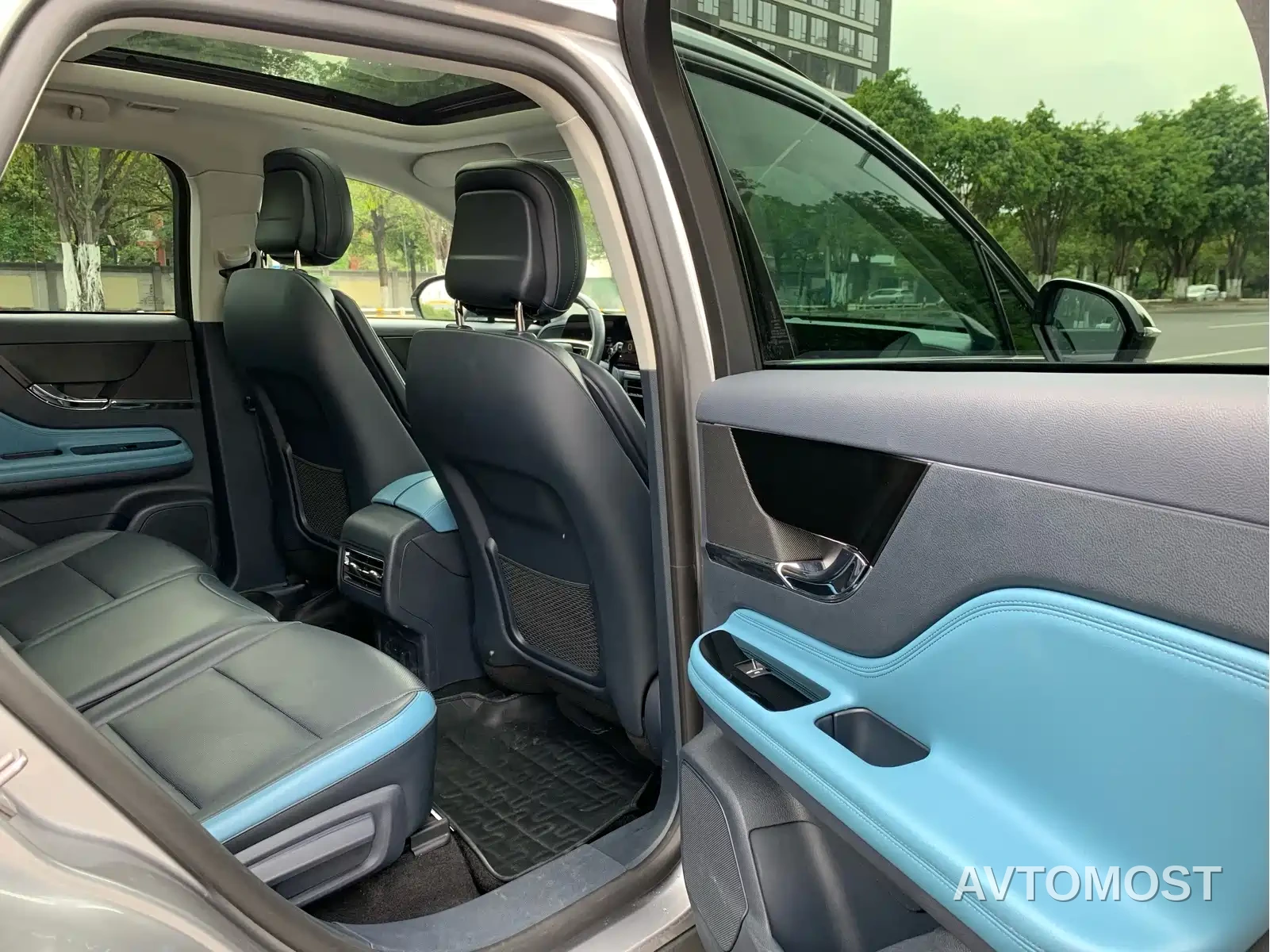 Lincoln Adventurer 2024 1.5T 2WD Premium Hybrid — фото 17