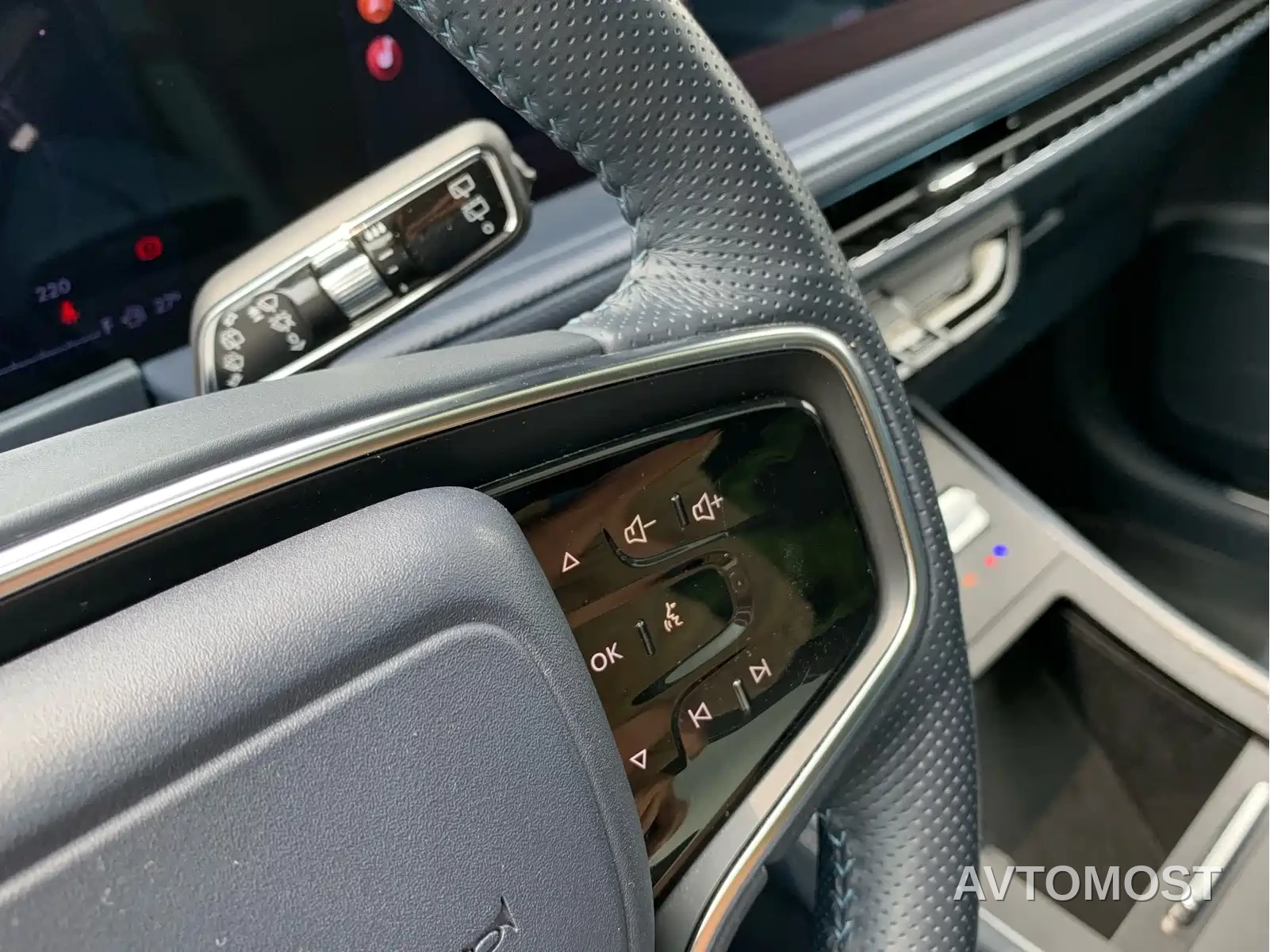 Lincoln Adventurer 2024 1.5T 2WD Premium Hybrid — фото 25