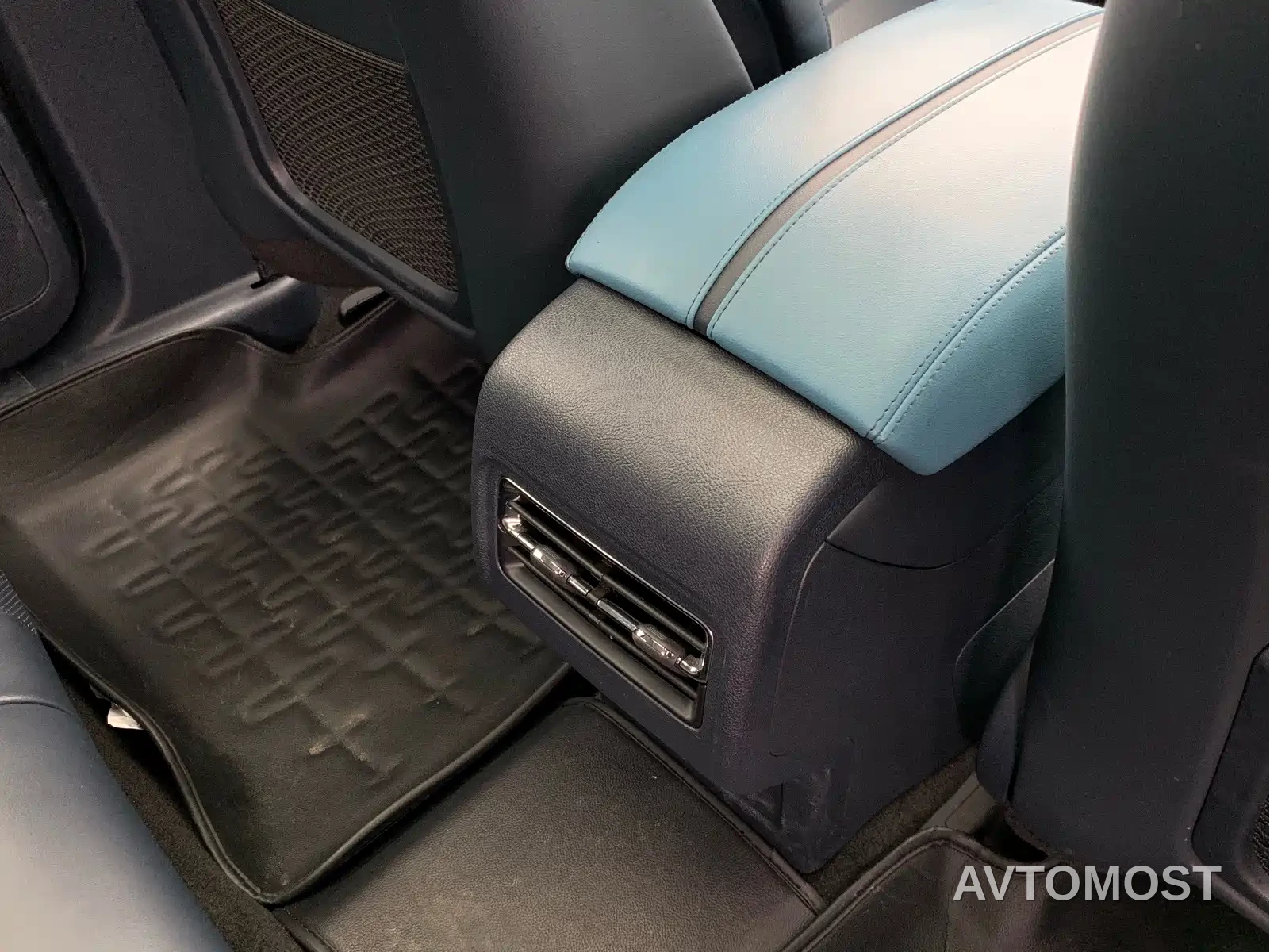 Lincoln Adventurer 2024 1.5T 2WD Premium Hybrid — фото 32