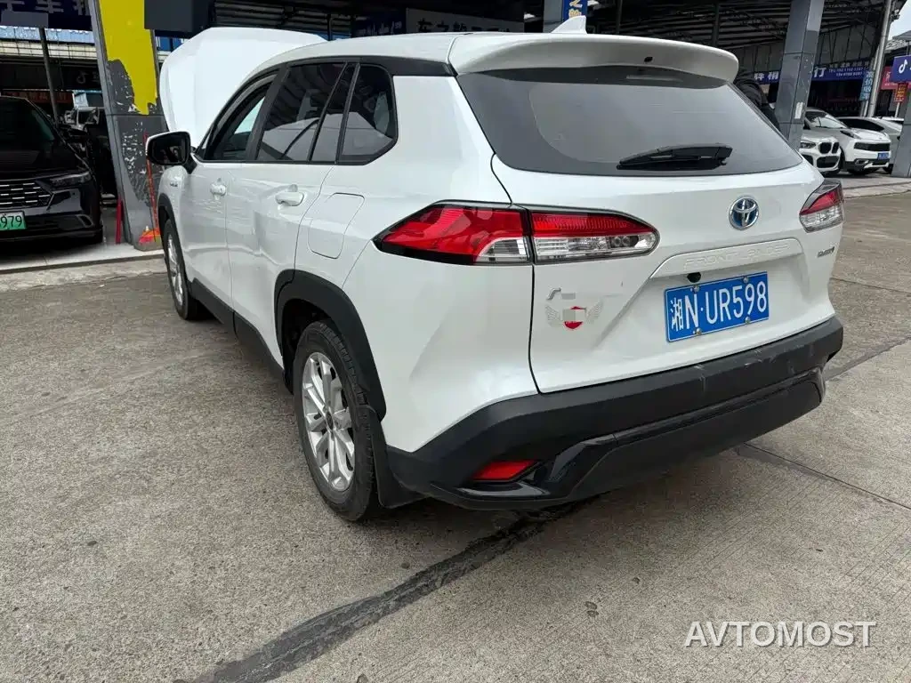 Toyota Frontlander 2023 2.0L Smart Hybrid Dual Engine Leading Edition — фото 4