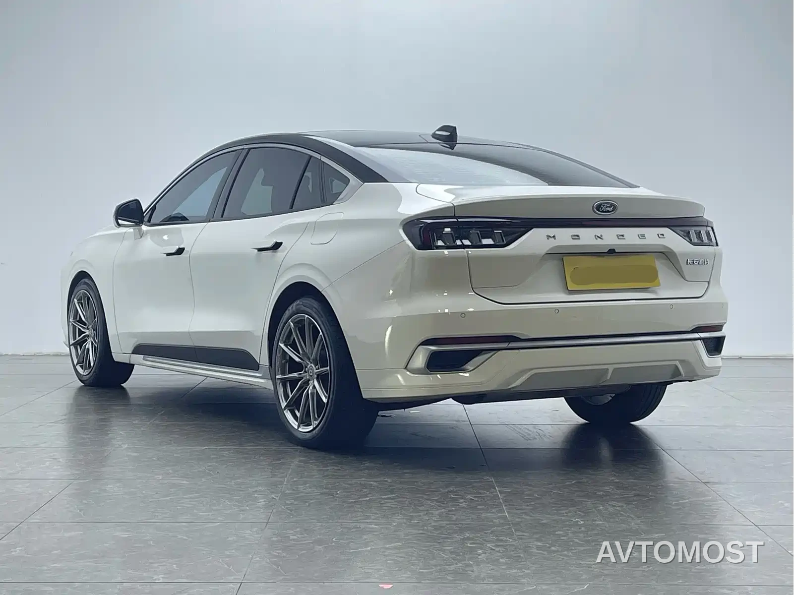 Ford Mondeo 2023 EcoBoost 245 Premium — фото 4