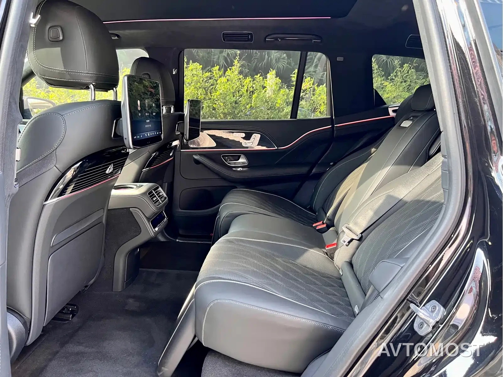 Mercedes-Benz Maybach GLS 2025 GLS 480 4MATIC — фото 5