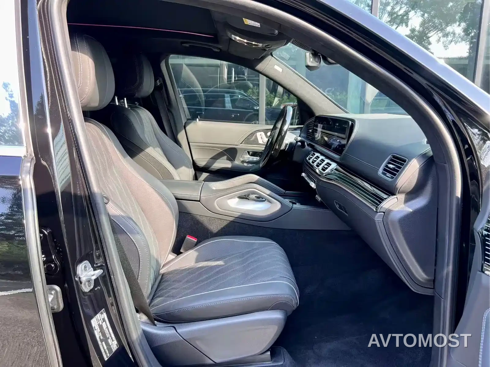 Mercedes-Benz Maybach GLS 2025 GLS 480 4MATIC — фото 7