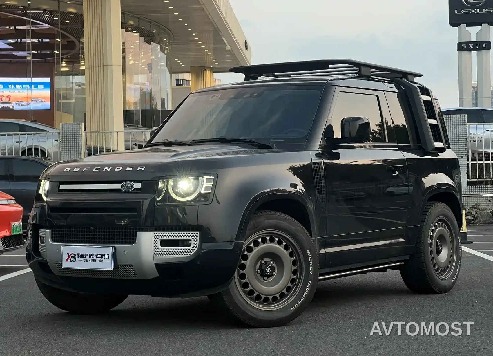 Land Rover Defender 2022 Model 90 3.0T P400 XS — фото 3