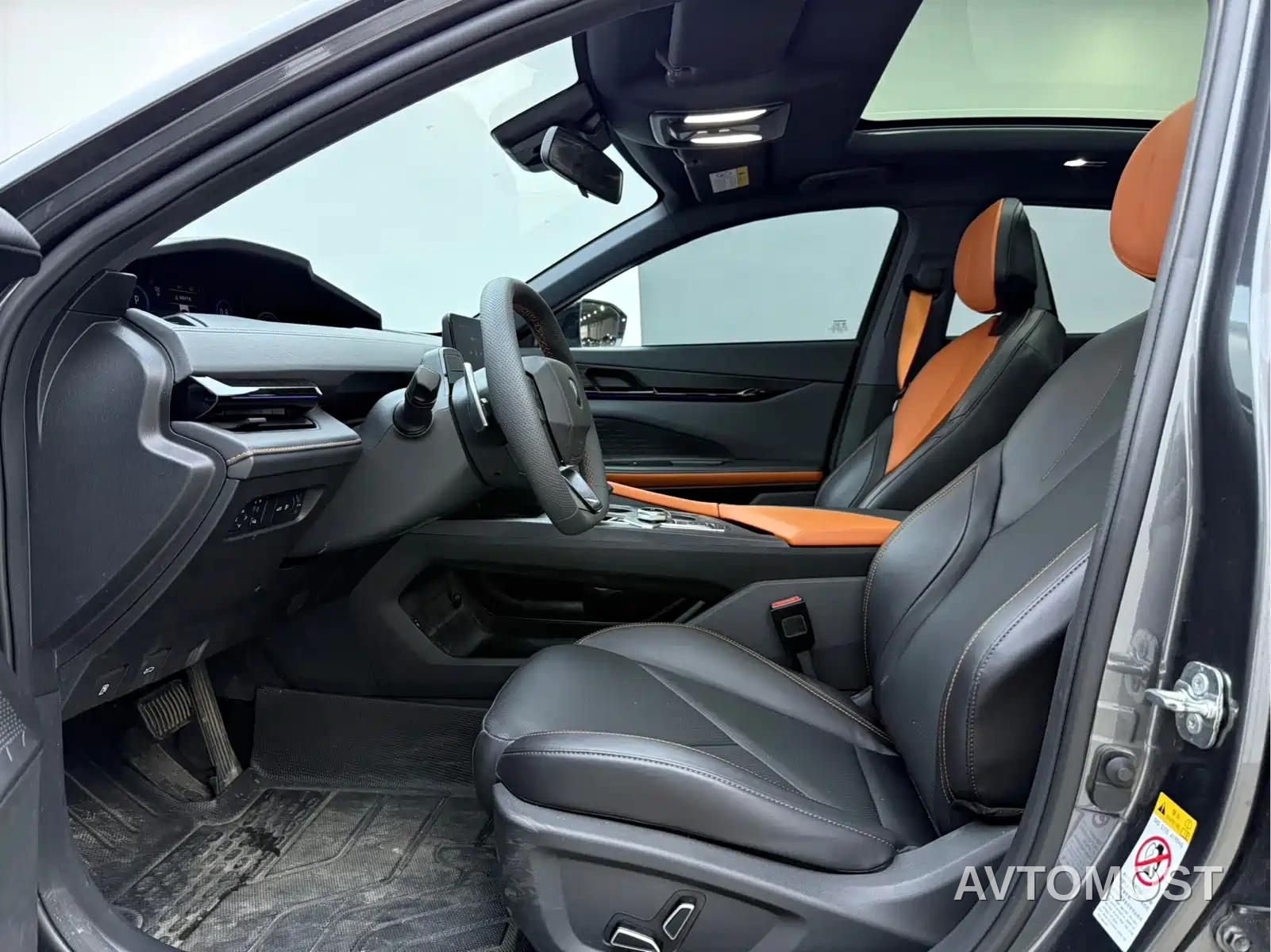 Changan UNI-V iDD 2023 Smart Electric iDD 1.5T 113km Smart Cool Type — фото 4