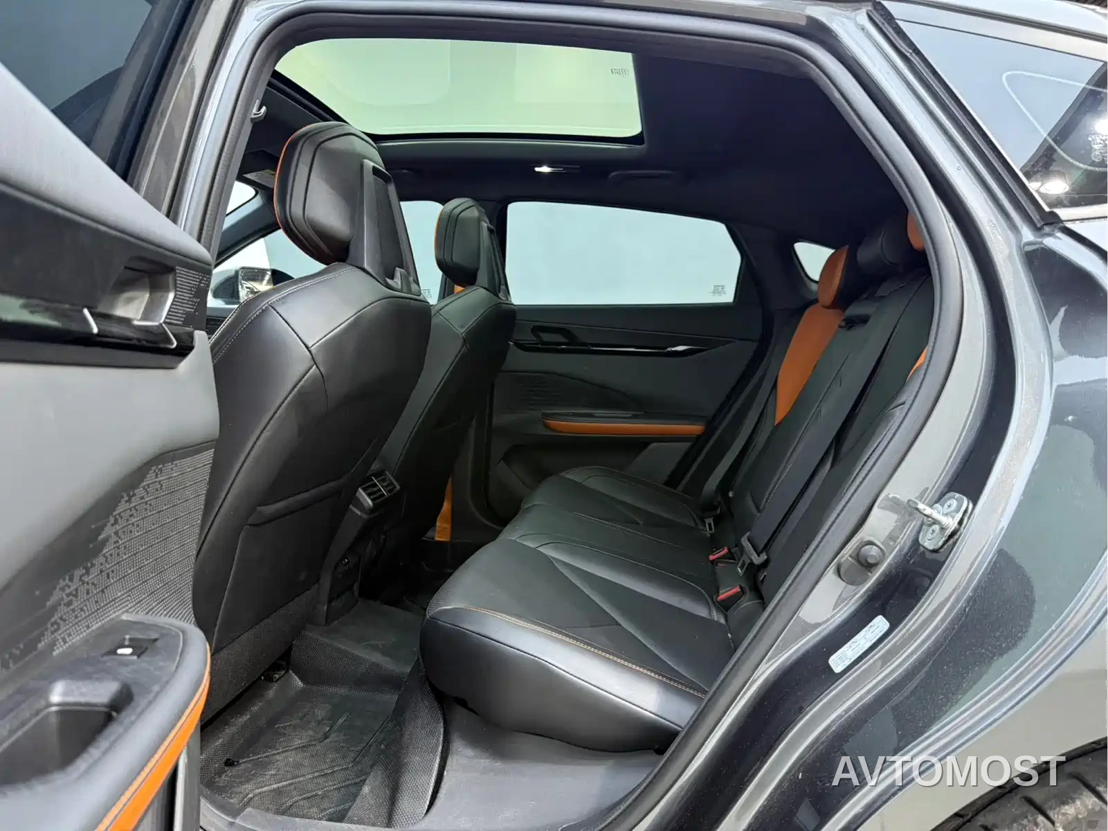 Changan UNI-V iDD 2023 Smart Electric iDD 1.5T 113km Smart Cool Type — фото 11