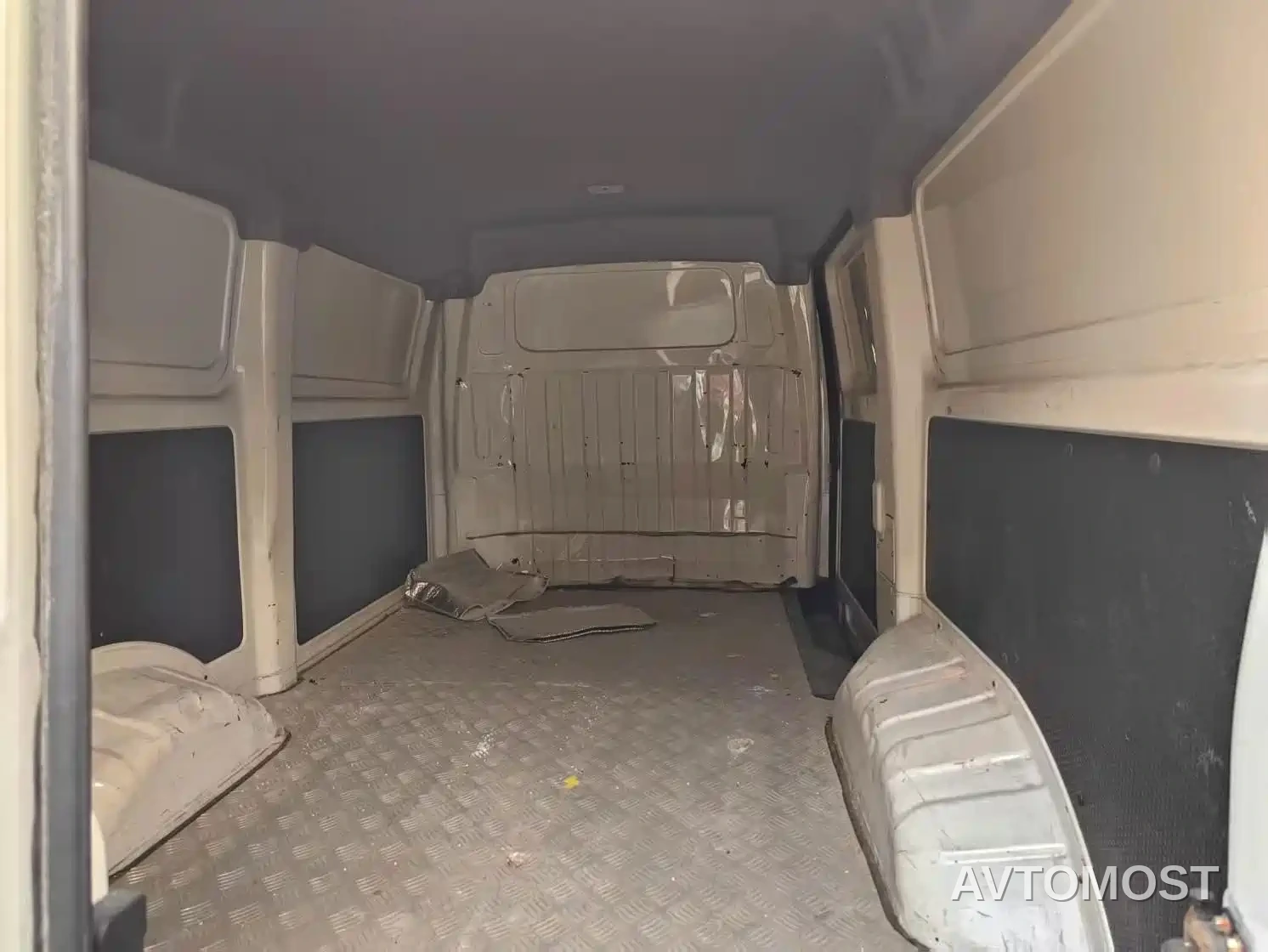 Dongfeng Yufeng EM26 2023 Model Premium Edition 41.86kWh CATL — фото 2