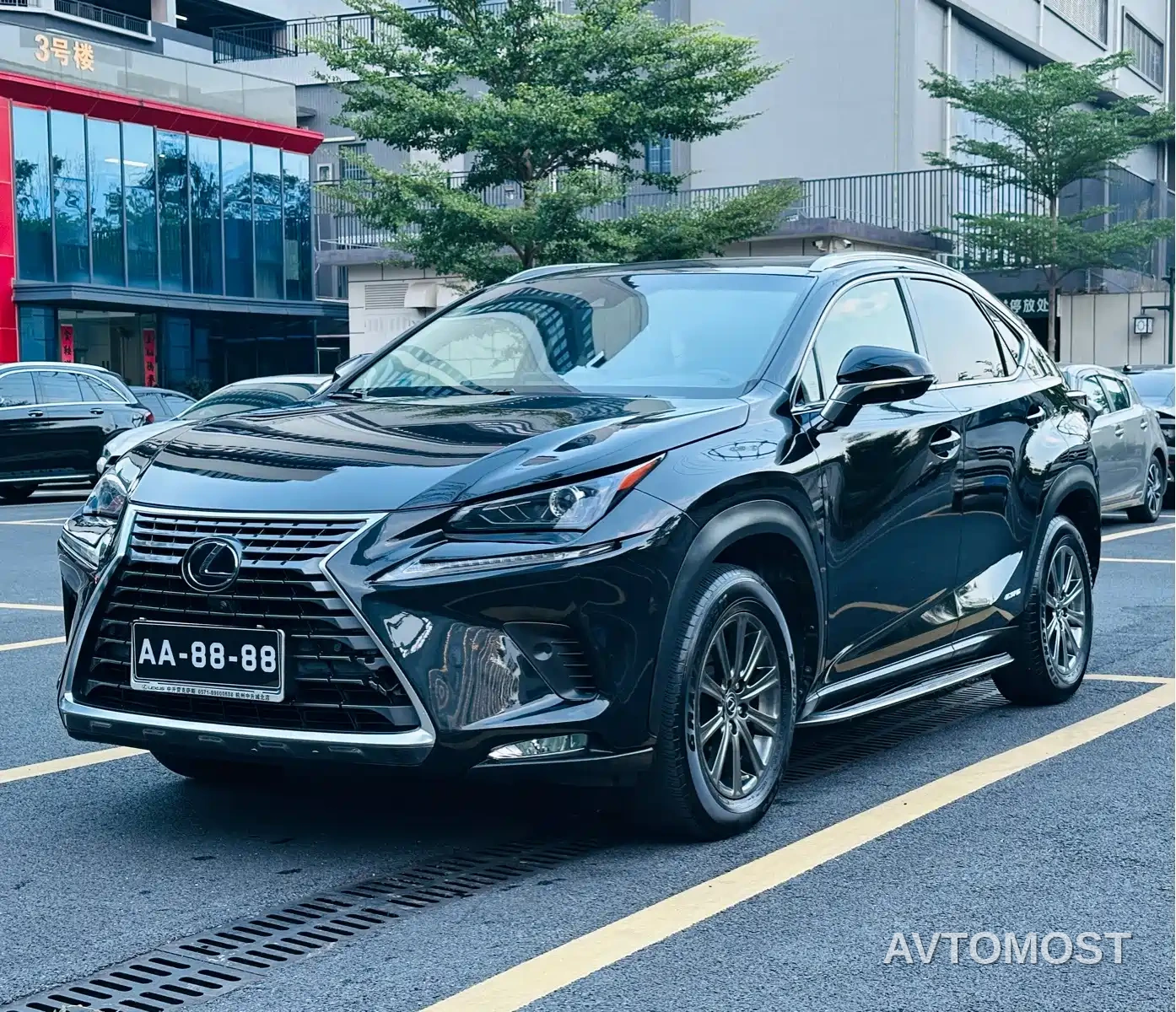 Lexus NX 2020 300h FWD F Sport China VI — фото 1