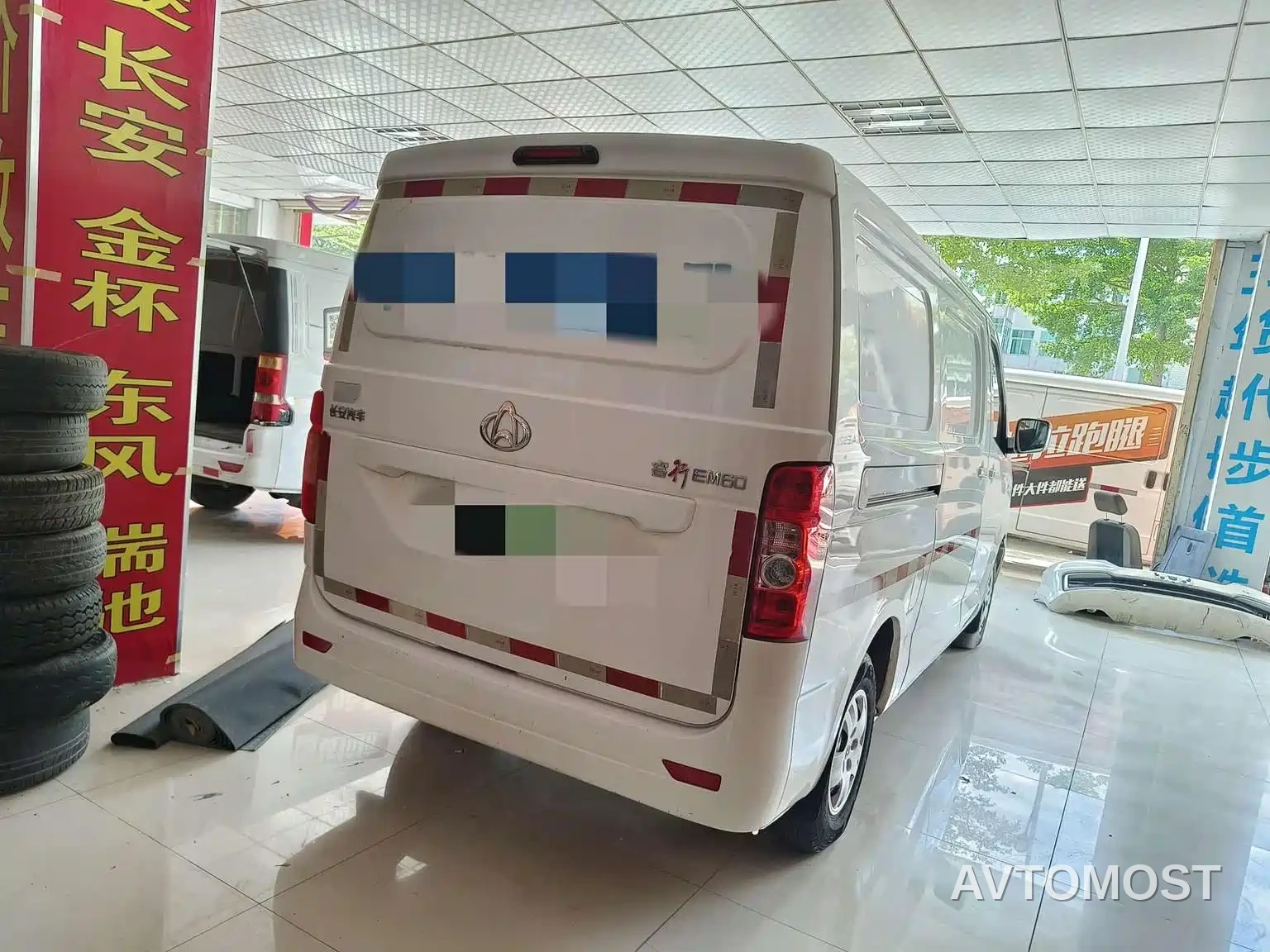Changan Ruixing EM60 2021 Pure Electric Van Truck 70kW — фото 5