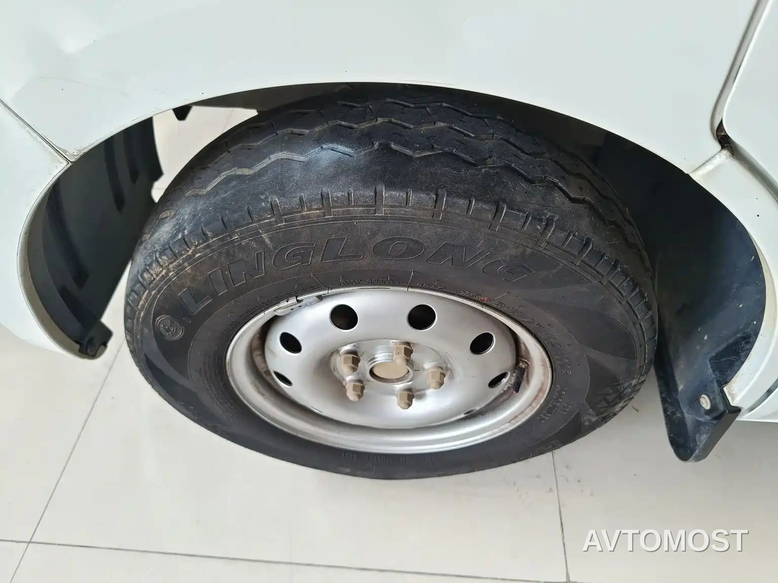 Changan Ruixing EM60 2021 Pure Electric Van Truck 70kW — фото 7
