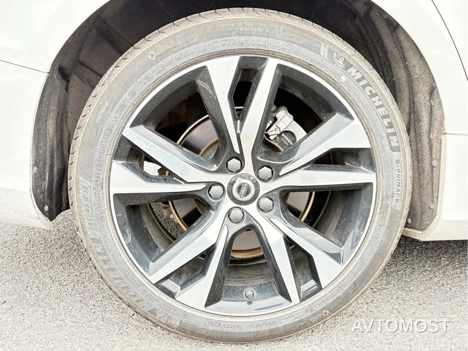 Volvo S60 2024 B5 R-Design Sport Edition — фото 8