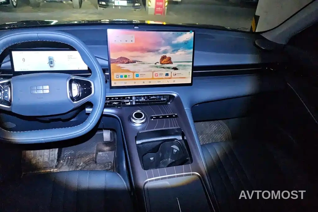 Geely Galaxy M7 — фото 13