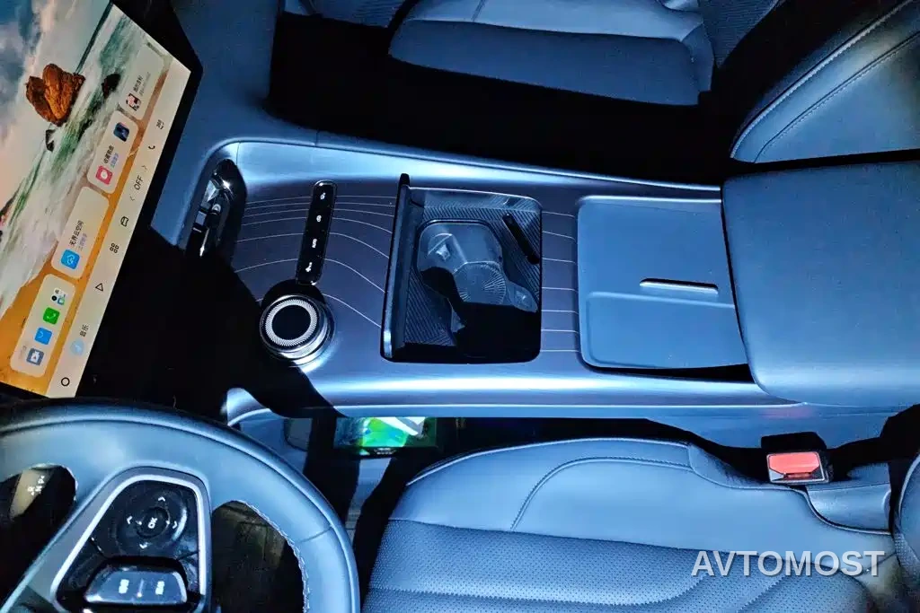 Geely Galaxy M7 — фото 16