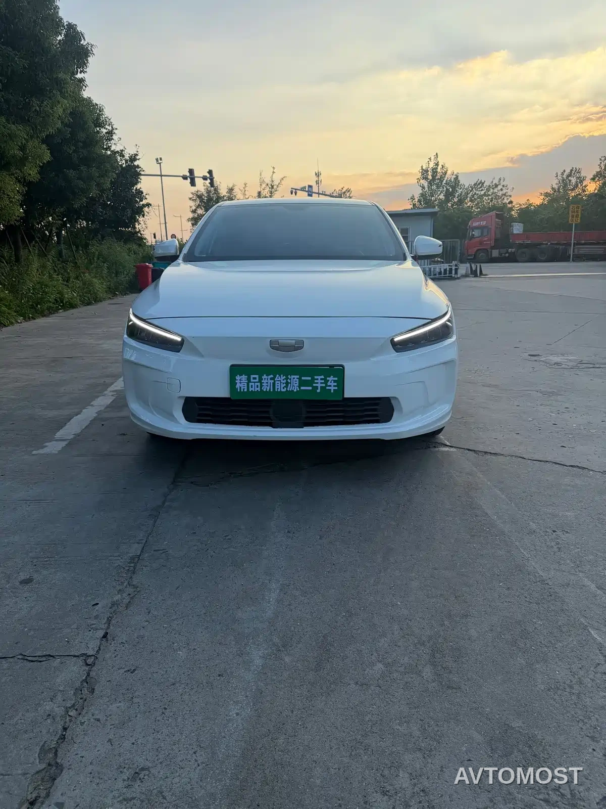 Geely Geometry A 2022 Model Pro 430KM Green Apple Plus — фото 2