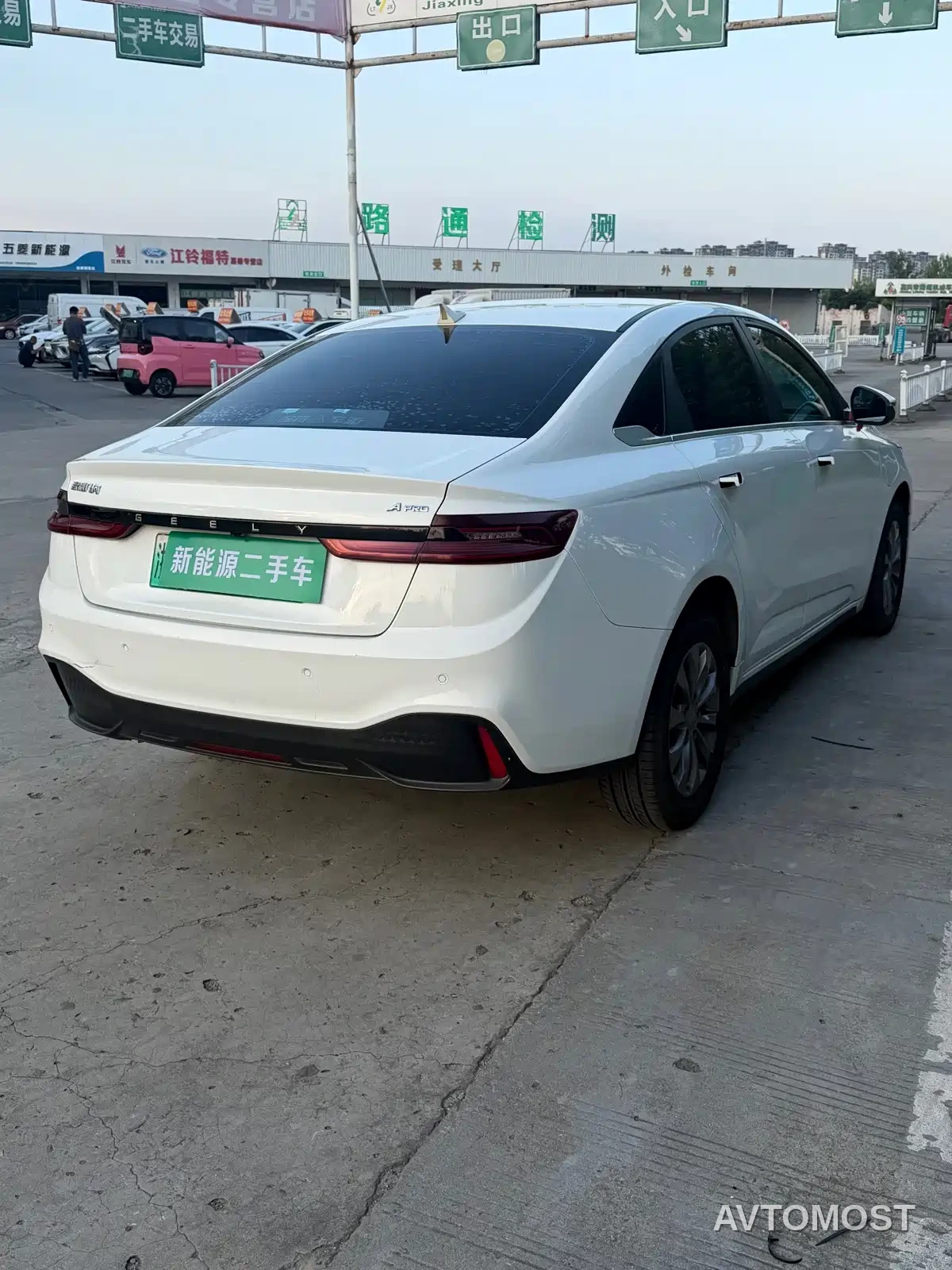 Geely Geometry A 2022 Model Pro 430KM Green Apple Plus — фото 8