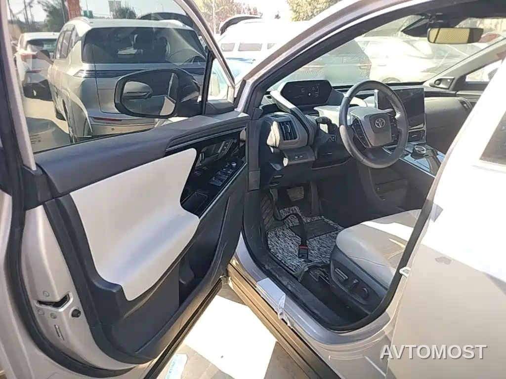 Toyota GAC Toyota bZ4X 2022 X-MODE 4WD Ultra — фото 14