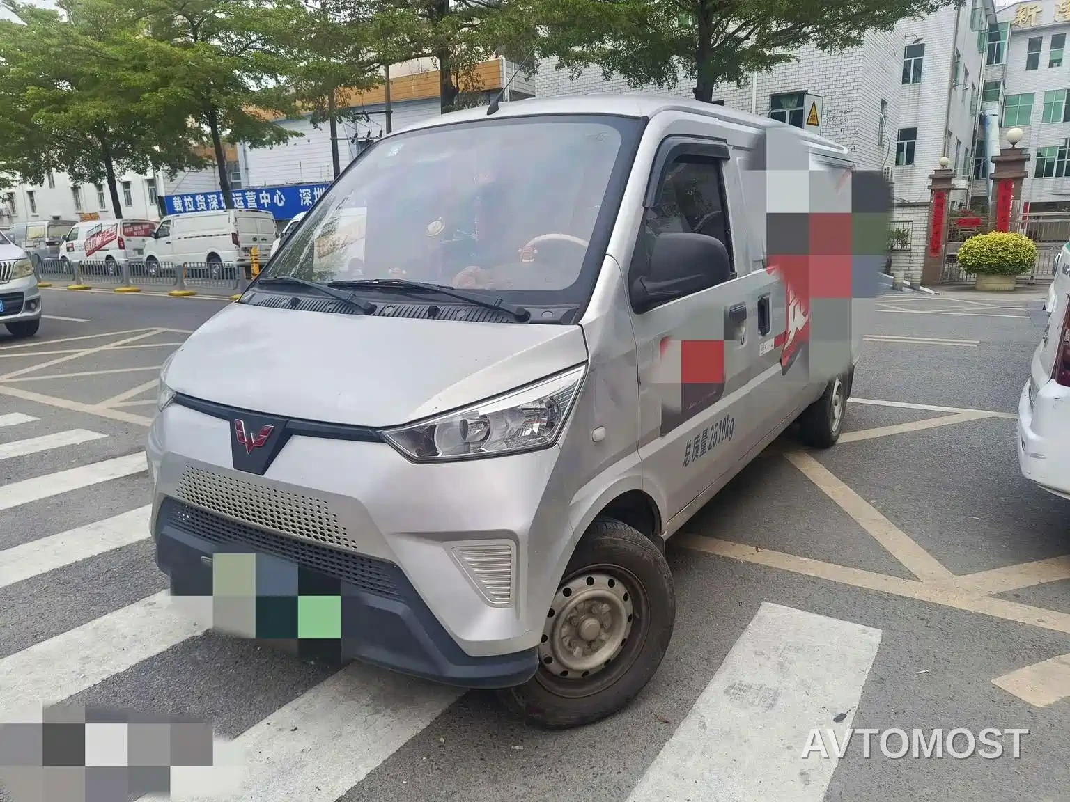 Wuling EV50 2021 Van Logistics Vehicle with Bochuang CATL 41.86kWh Liuji Electronic Control — фото 1