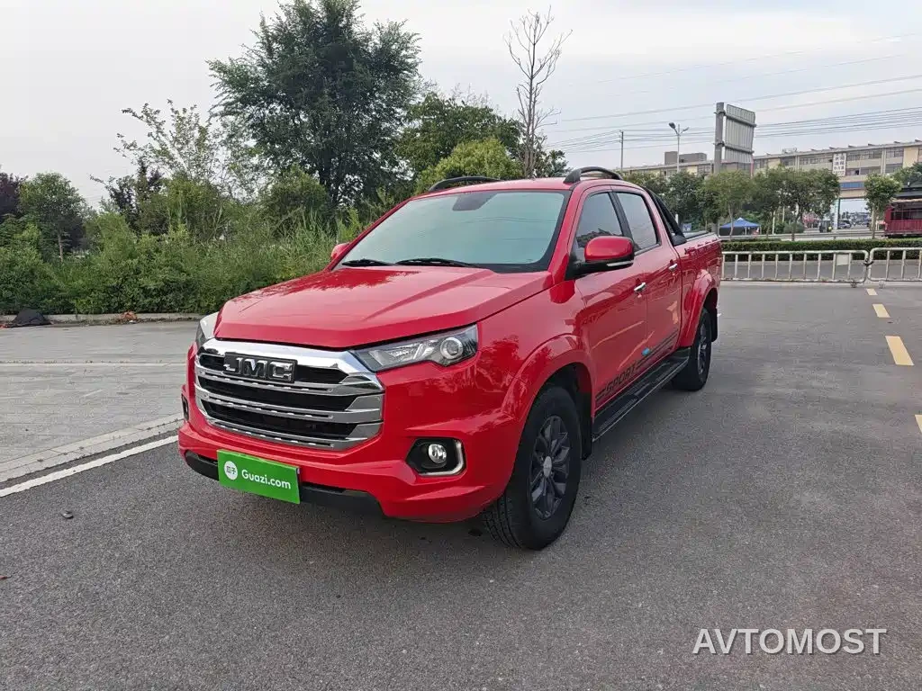 Jiangling Yuhu 7 2022 2.0T Automatic Diesel 4WD Comfort Long Wheelbase — фото 1