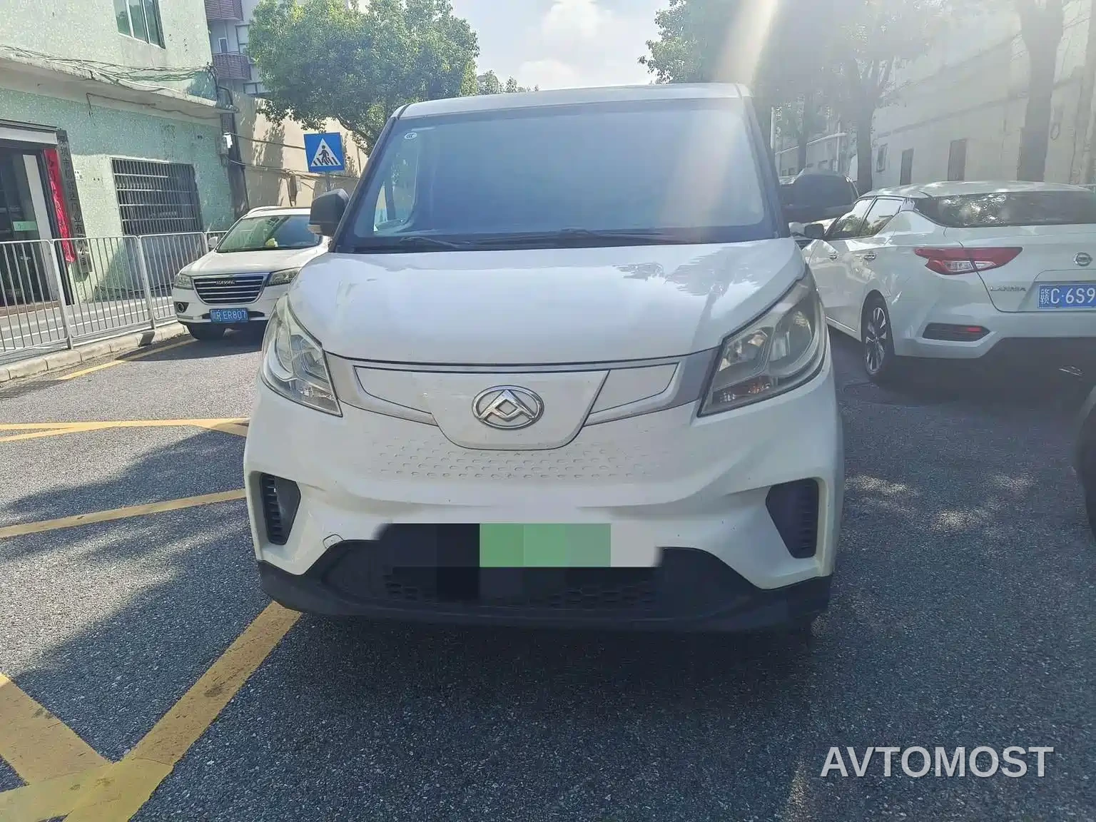 SAIC Maxus EV30 2019 Urban Logistics Vehicle Express Edition Long Wheelbase Mengguli 35kWh — фото 2
