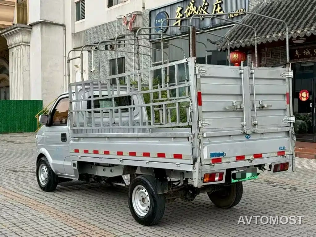 Ruichi New Energy EC31 2022 Standard Van 39.42kWh — фото 6
