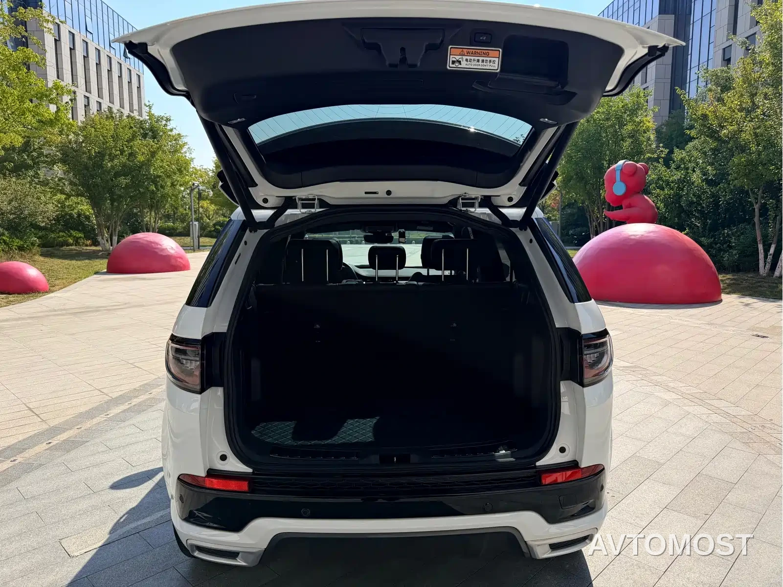 Land Rover Discovery Sport 2023 249PS R-Dynamic S Performance Version — фото 15