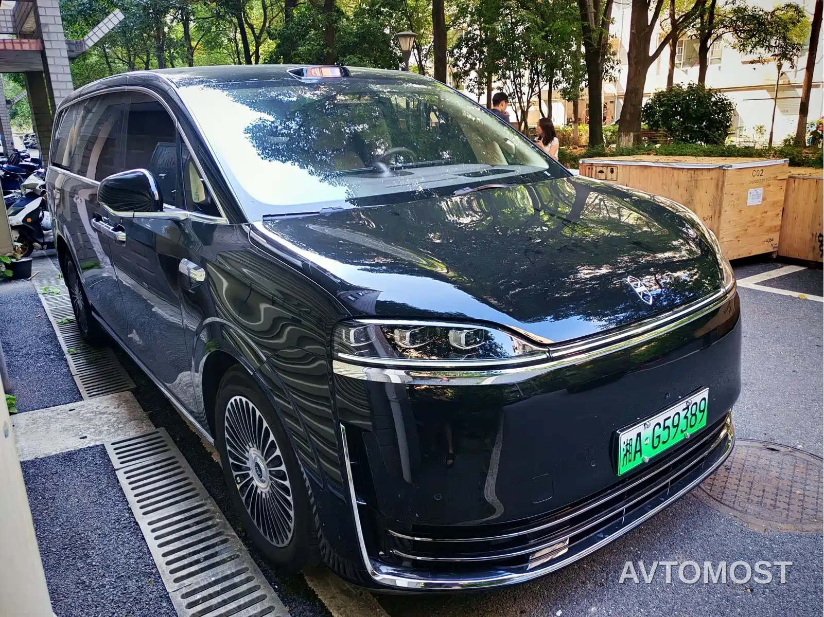 Zhijie Zunjie MPV 2026 Model Mid-Range Edition — фото 3