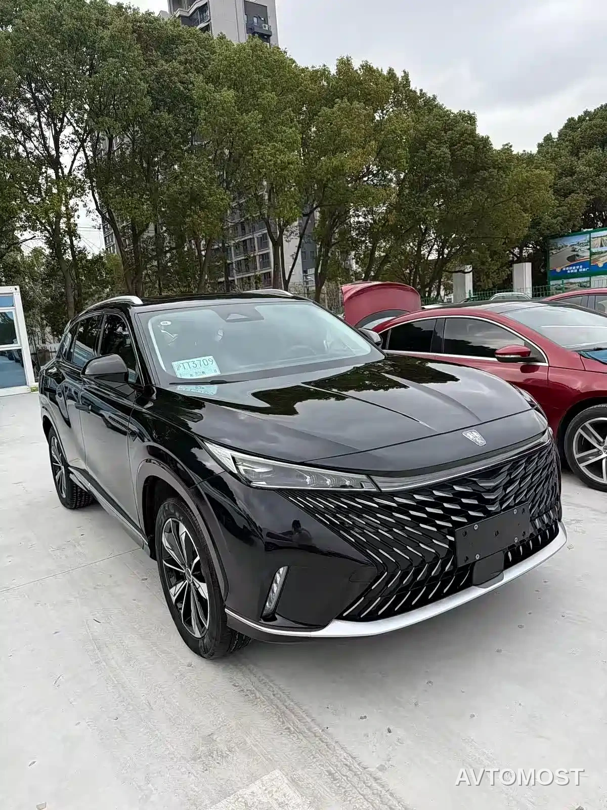 Roewe RX5 New Energy 2023 eRX5 Super Hybrid Superior Edition — фото 3