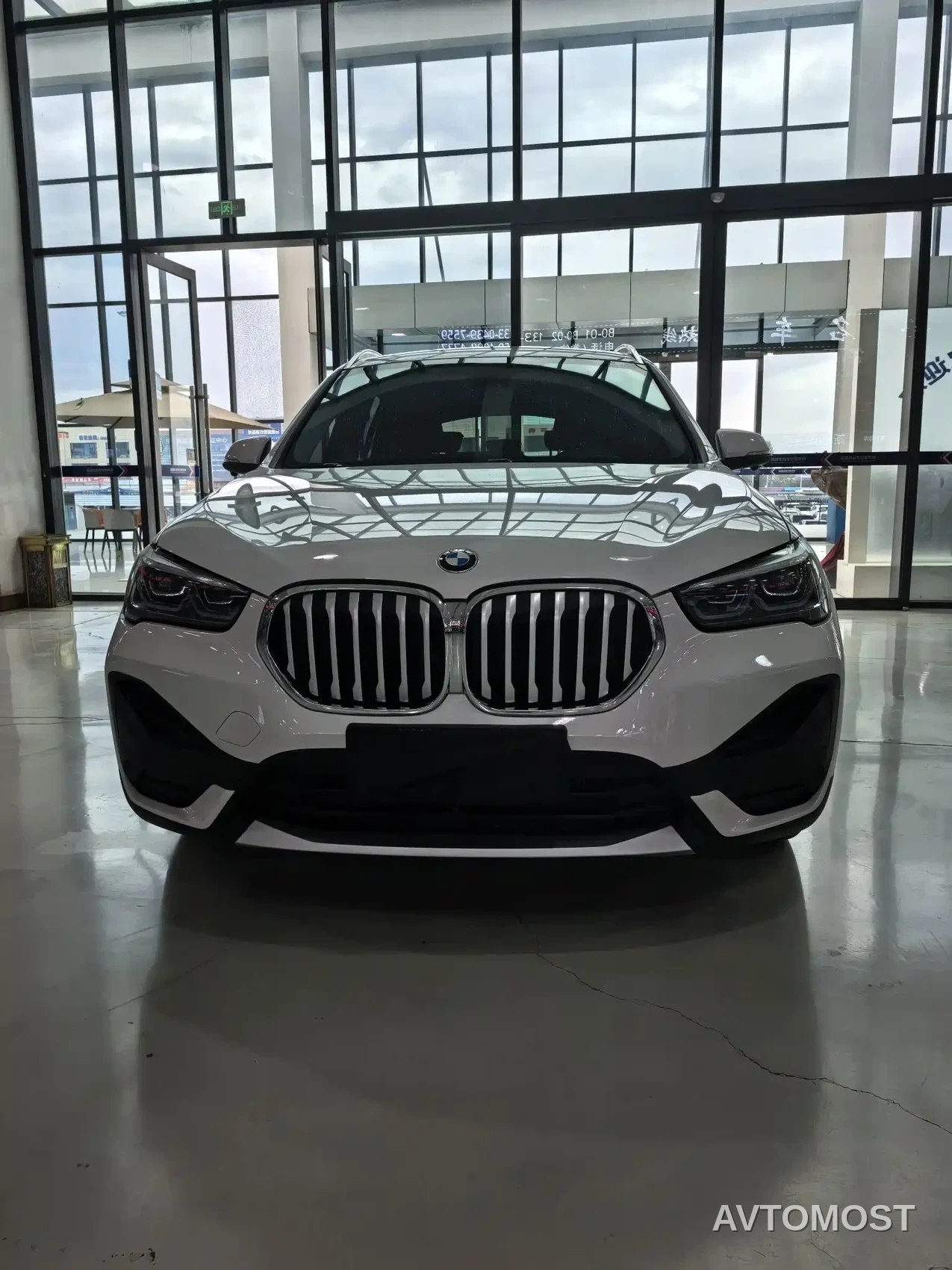 BMW X1 2022 sDrive25Li Leading — фото 2