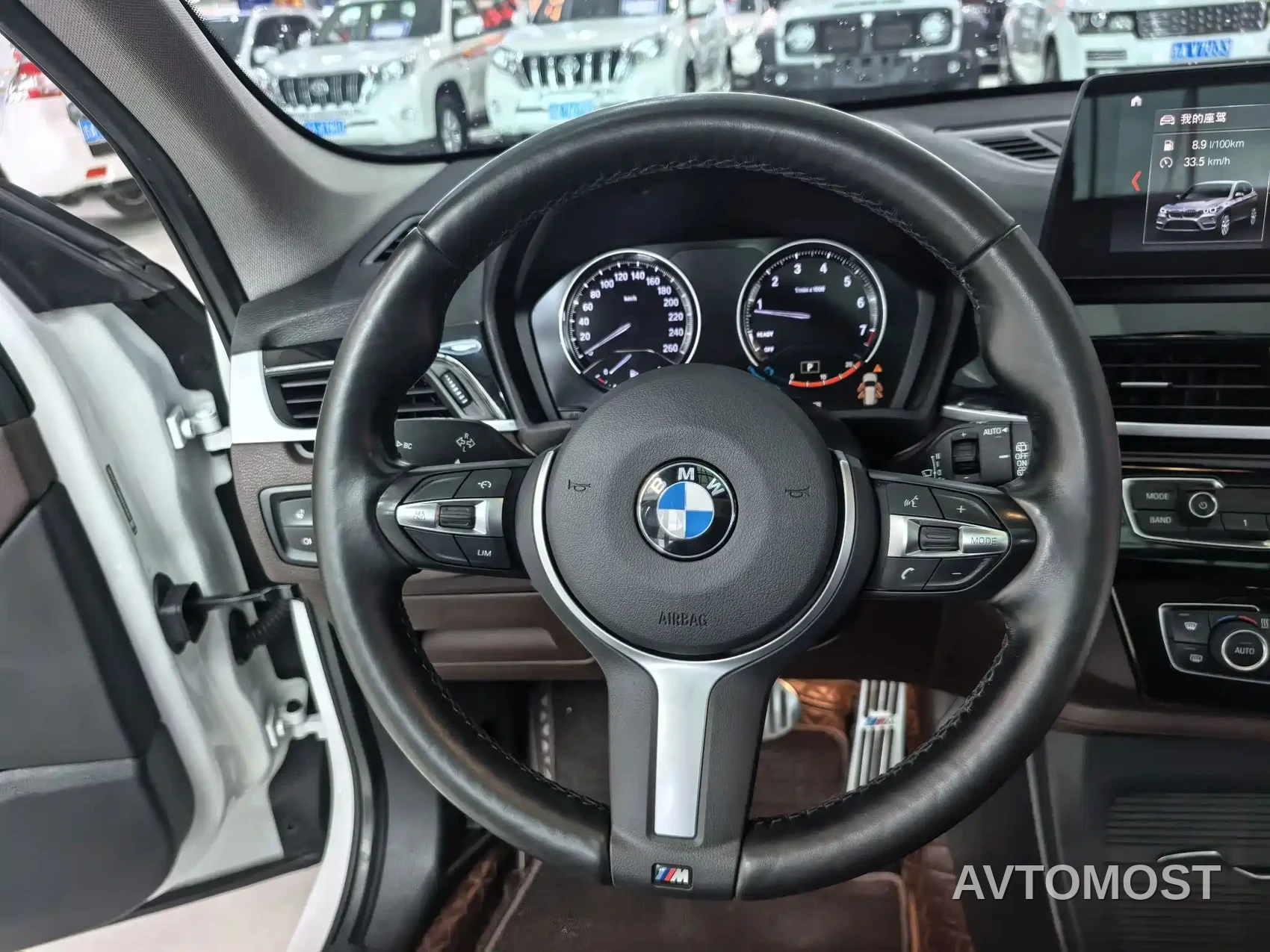 BMW X1 2022 sDrive25Li Leading — фото 5