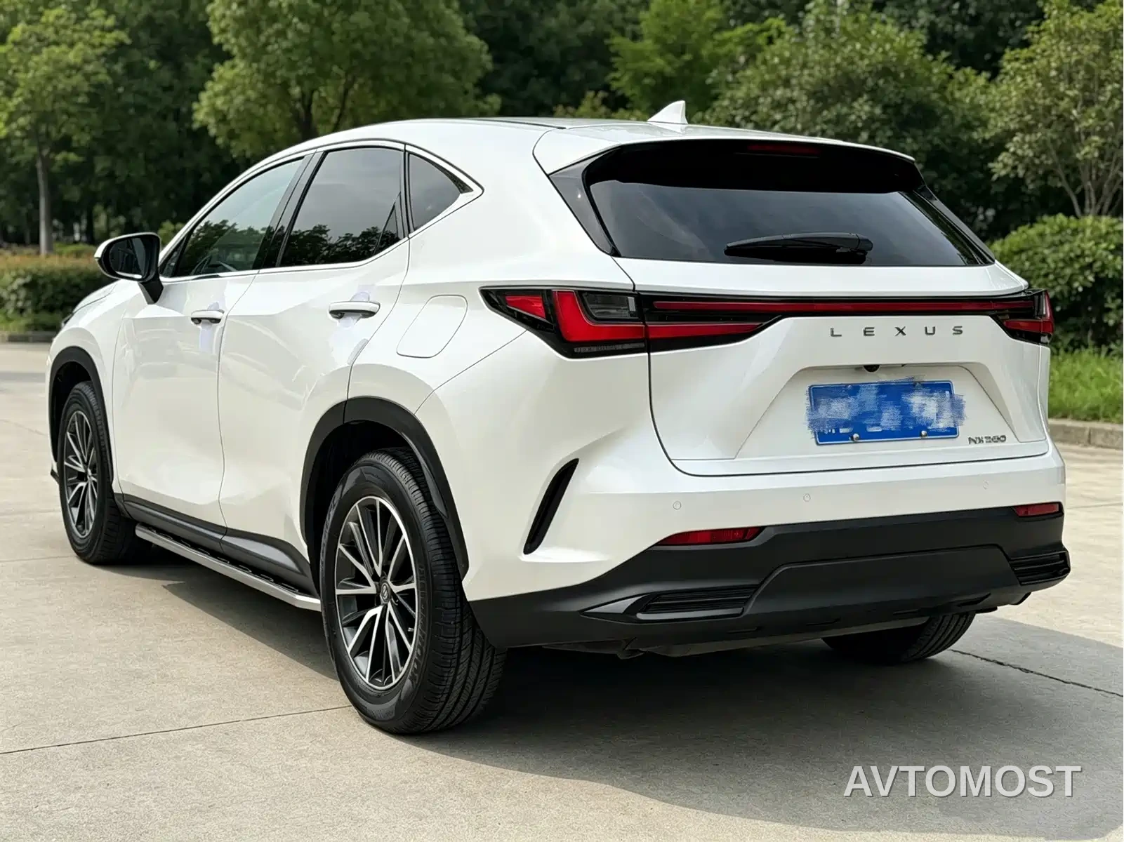 Lexus NX 2022 260 FWD Innovation Edition — фото 3