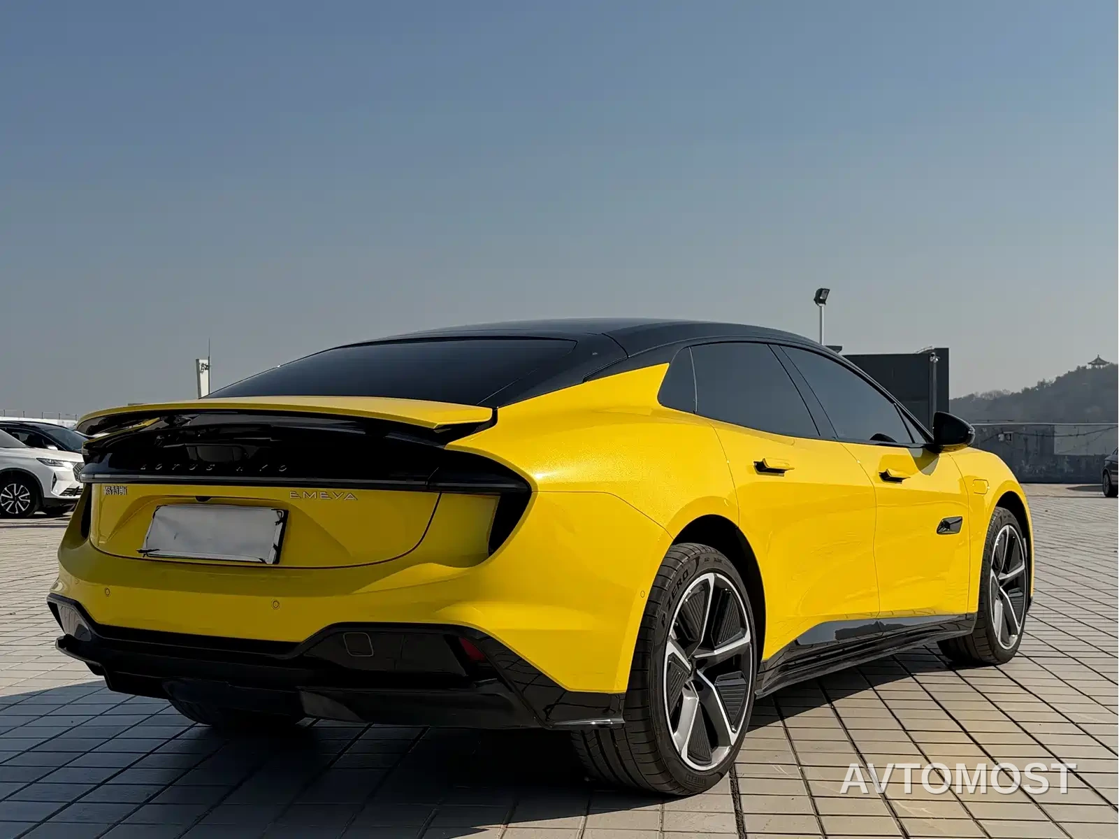 Lotus Cars EMEYA Blossom 2024 EMEYA S+ — фото 6