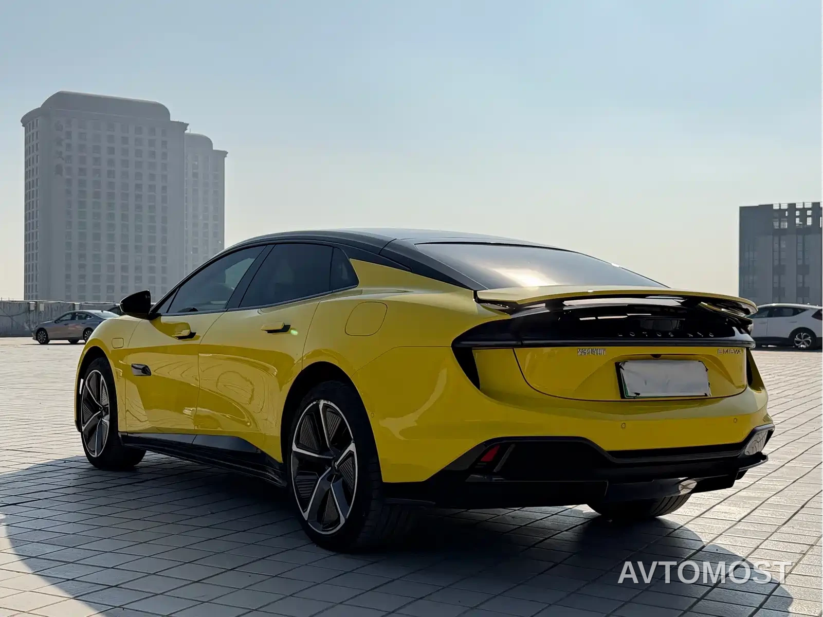 Lotus Cars EMEYA Blossom 2024 EMEYA S+ — фото 8