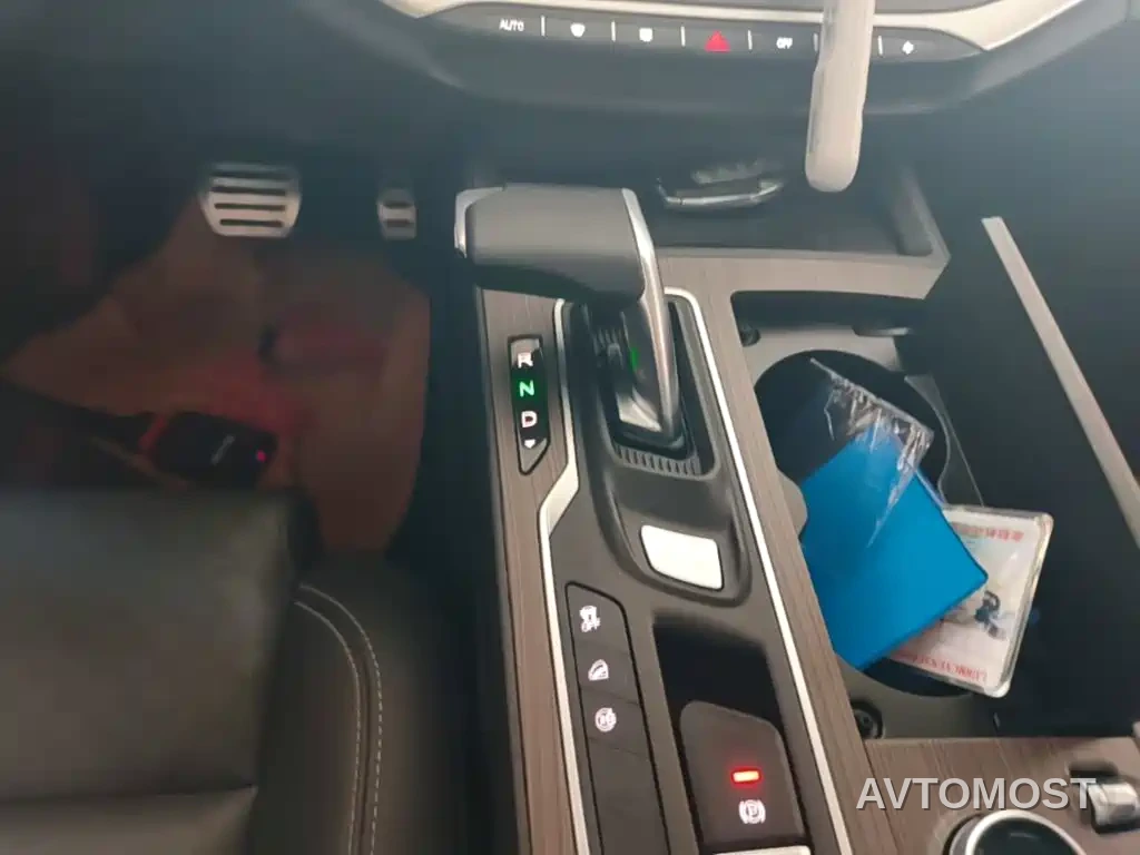 Chery New Energy Big Ant 2022 Drive Cabin — фото 13