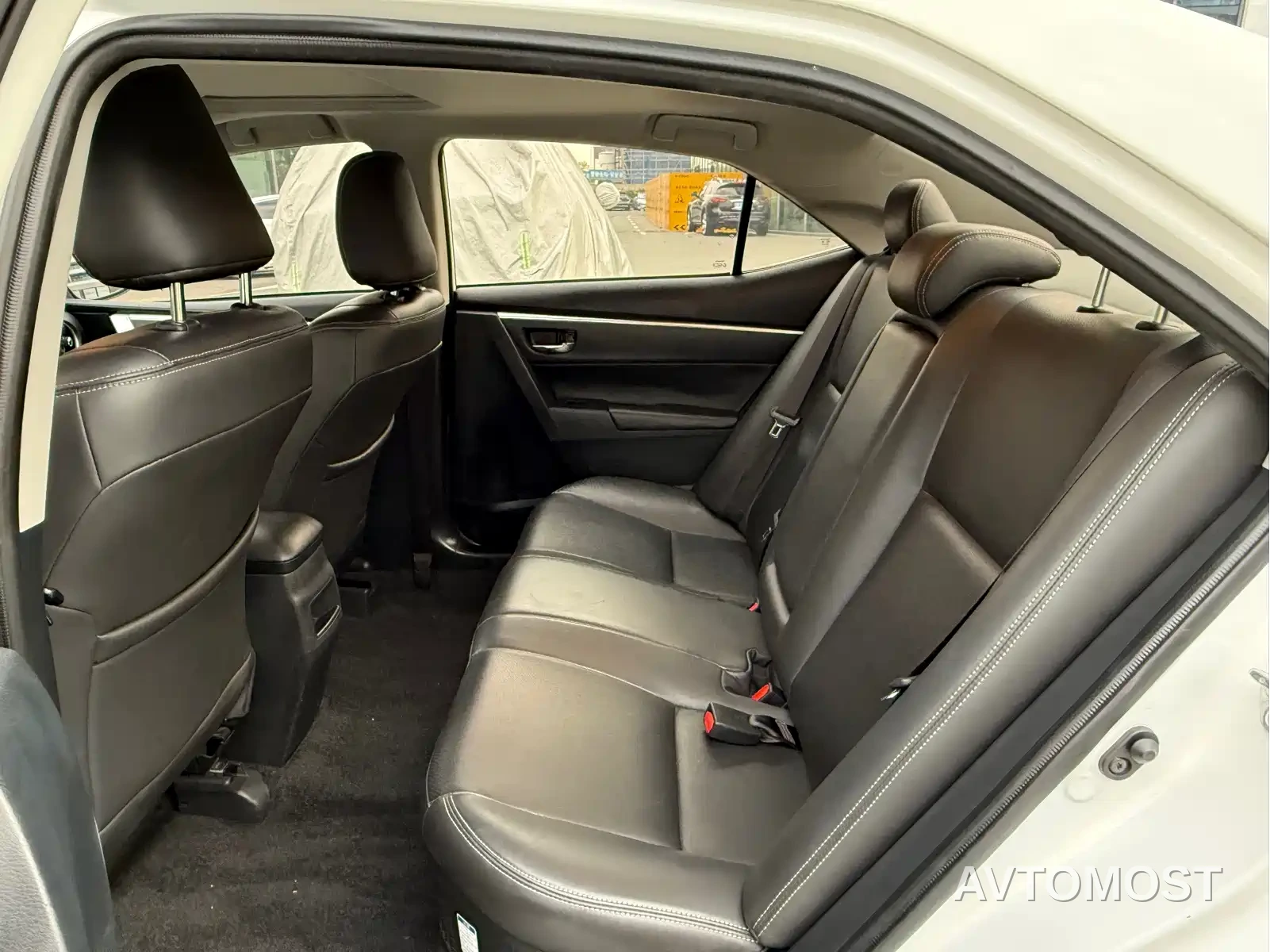 Toyota Corolla Twin Engine E+ 2020 1.8L E-CVT Comfort Edition — фото 7