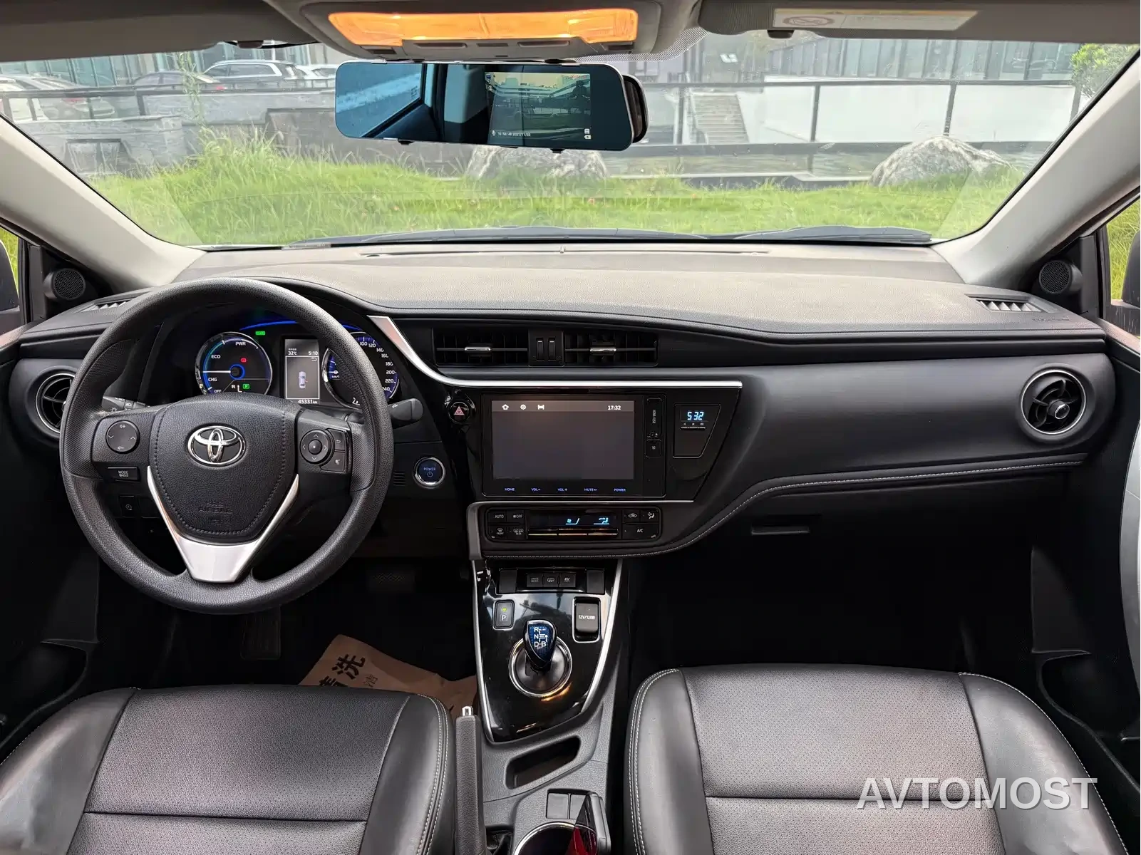 Toyota Corolla Twin Engine E+ 2020 1.8L E-CVT Comfort Edition — фото 11