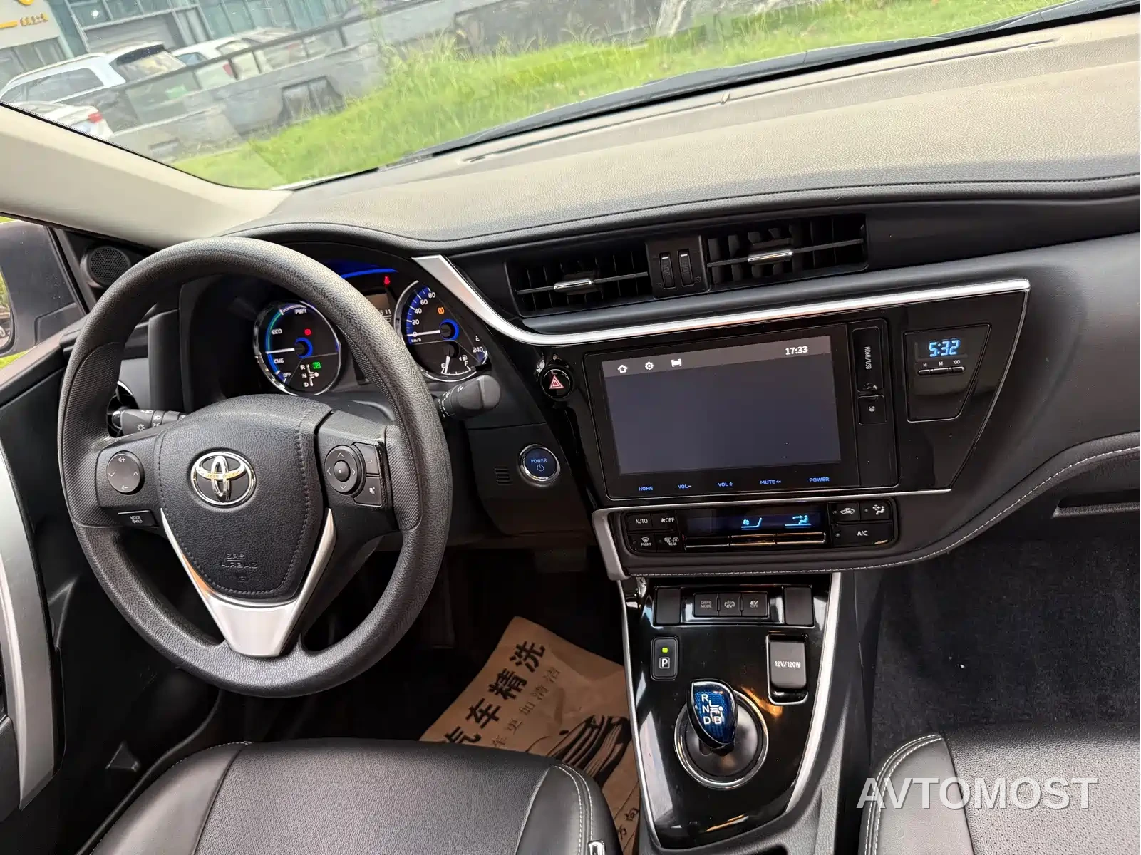 Toyota Corolla Twin Engine E+ 2020 1.8L E-CVT Comfort Edition — фото 14