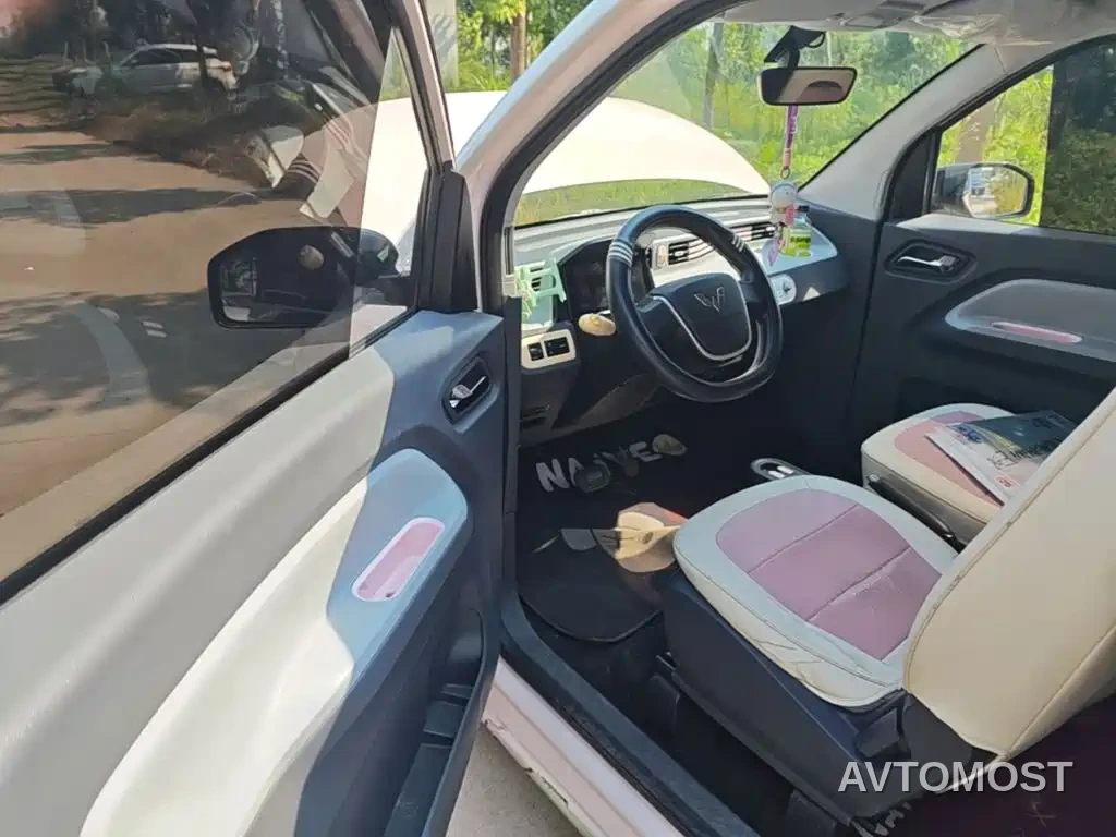 Wuling Motors Hongguang MINIEV 2021 Macaron Fashion Edition LFP — фото 18