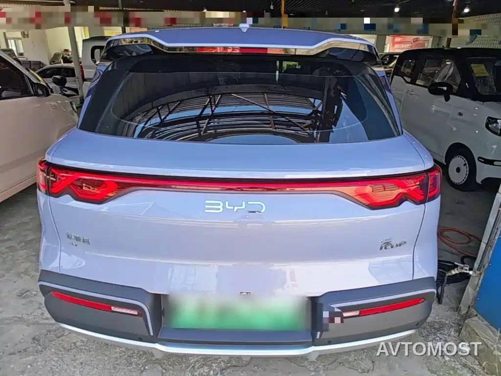 BYD Yuan UP 2025 Model 301KM Navigator — фото 5