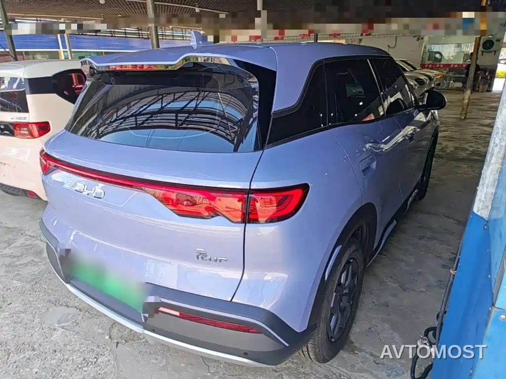 BYD Yuan UP 2025 Model 301KM Navigator — фото 6