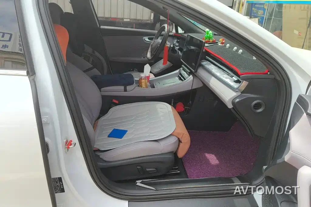 Roewe M7 DMH 2025 1.5T 115km Mid-range — фото 8
