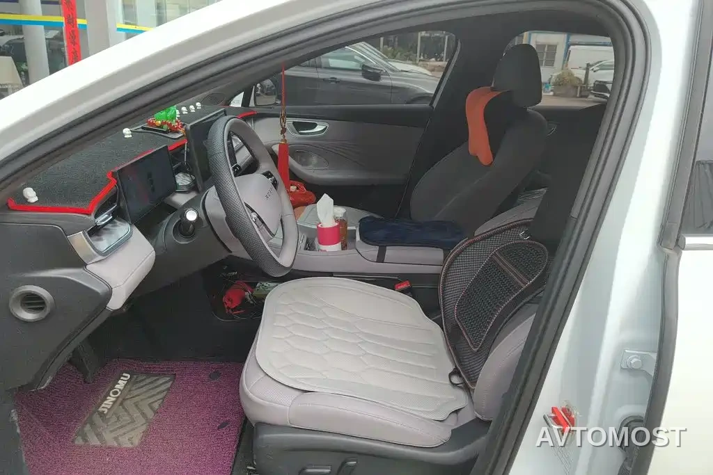 Roewe M7 DMH 2025 1.5T 115km Mid-range — фото 9