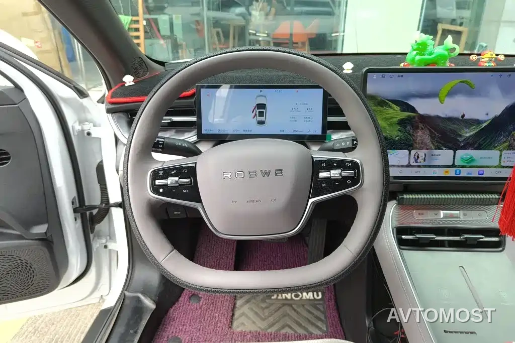 Roewe M7 DMH 2025 1.5T 115km Mid-range — фото 13