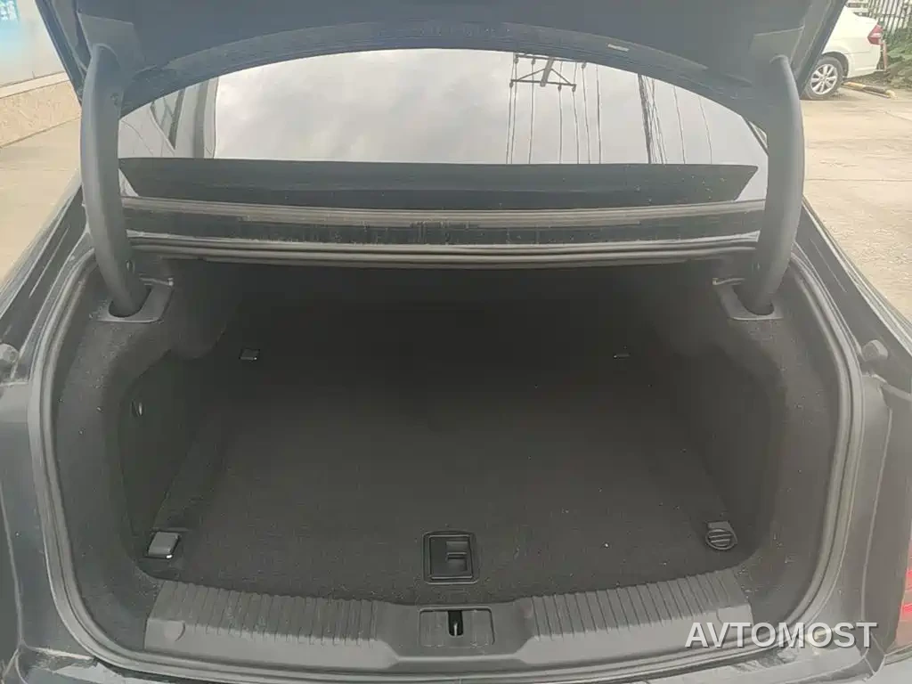 Hongqi H9 2025 2.0T 2WD Qichang Luxury Business Edition 5-seater — фото 18
