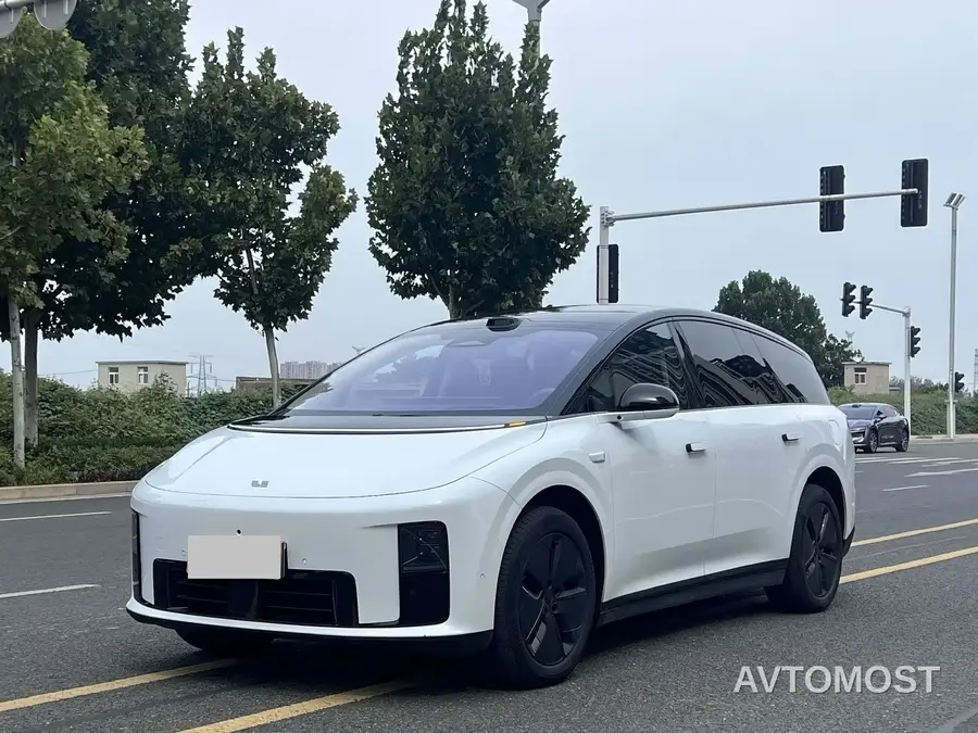 Li i8 2025 Standard Edition