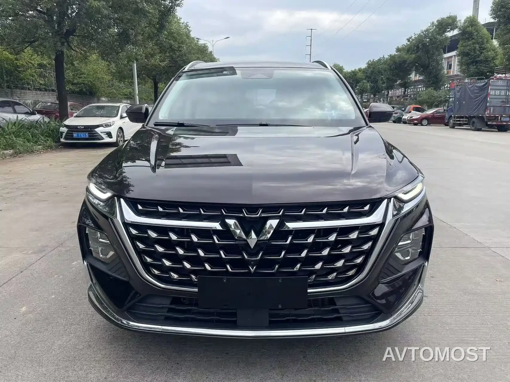 Wuling Victory 2023 2.0L DHT Luxury Edition — фото 2