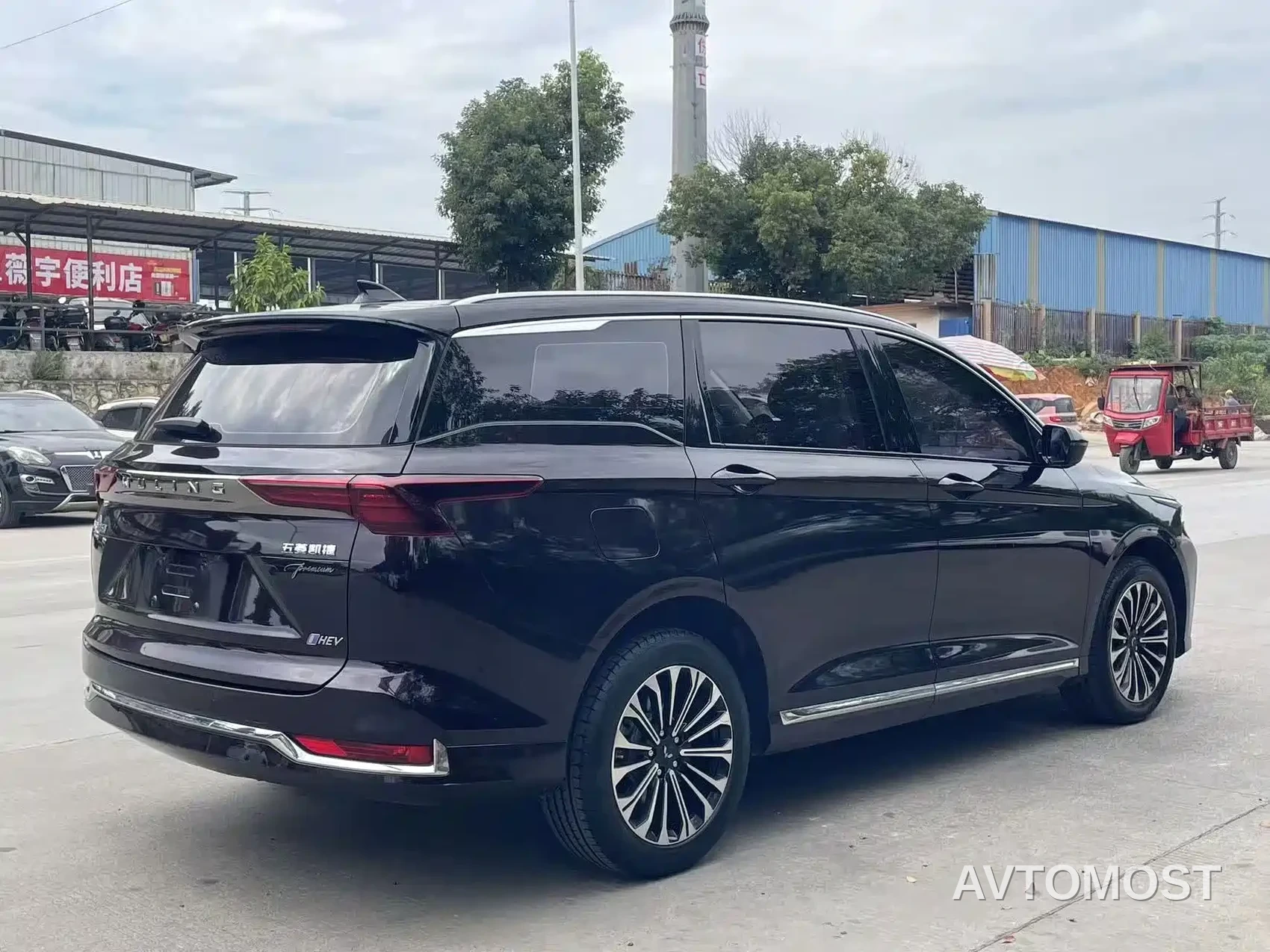 Wuling Victory 2023 2.0L DHT Luxury Edition — фото 9