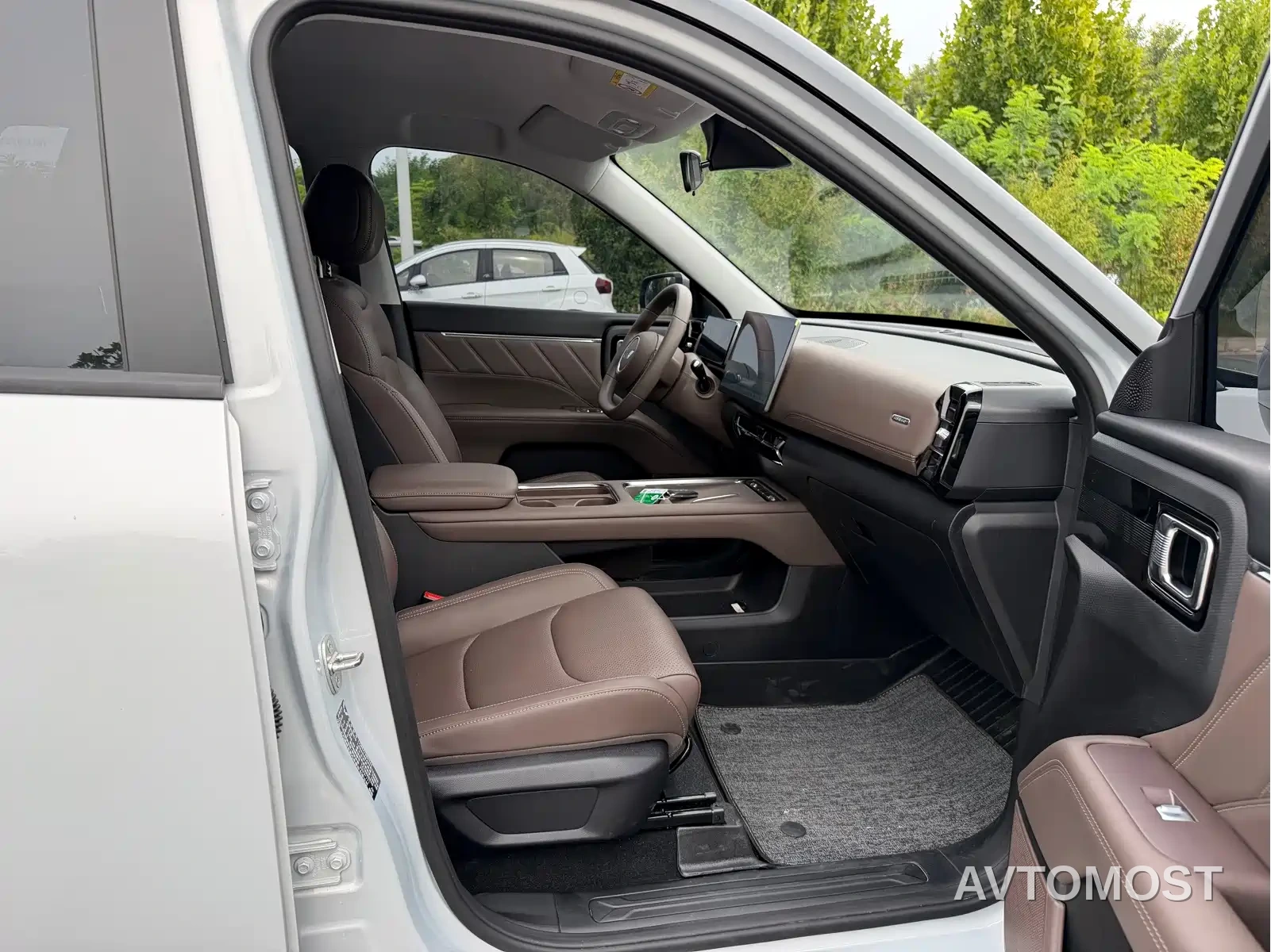 Wuling Motors Starlight 560 NEV 2025 Model Pure Electric Version 5-seater — фото 14