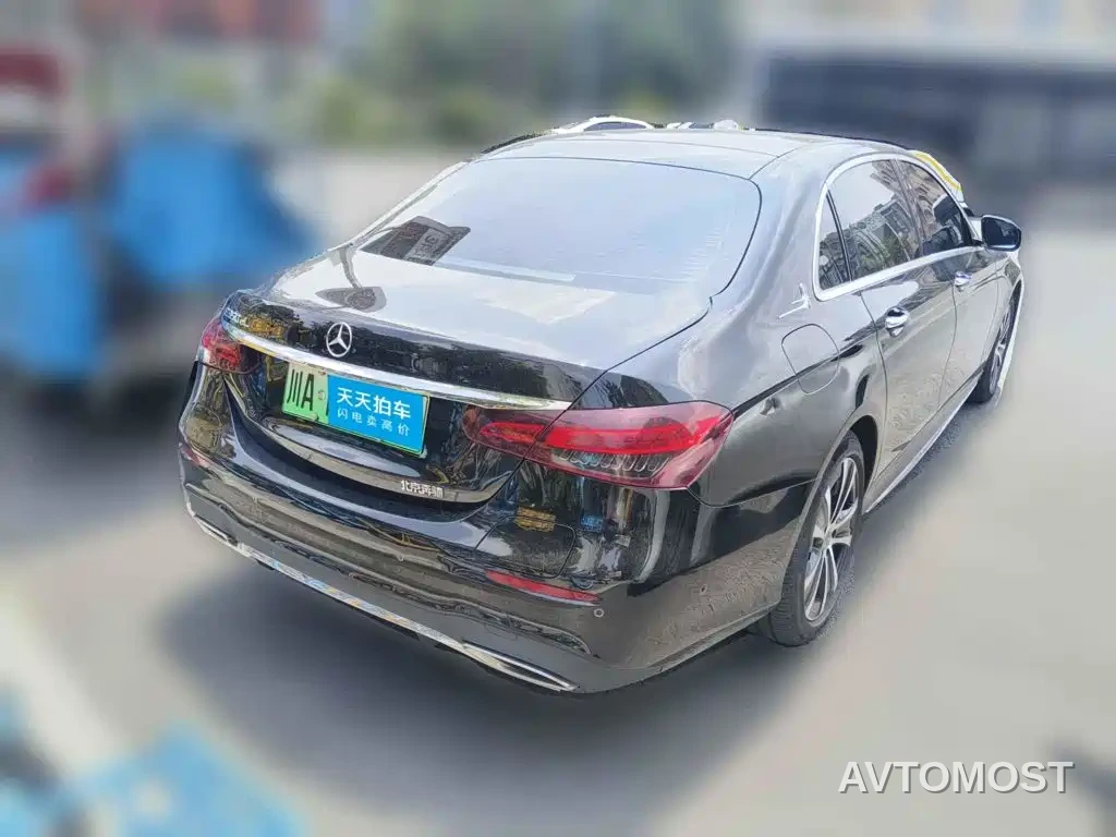 Mercedes-Benz E-Class New Energy 2022 Facelift II E 350 e L Plug-in Hybrid Sports Sedan — фото 2