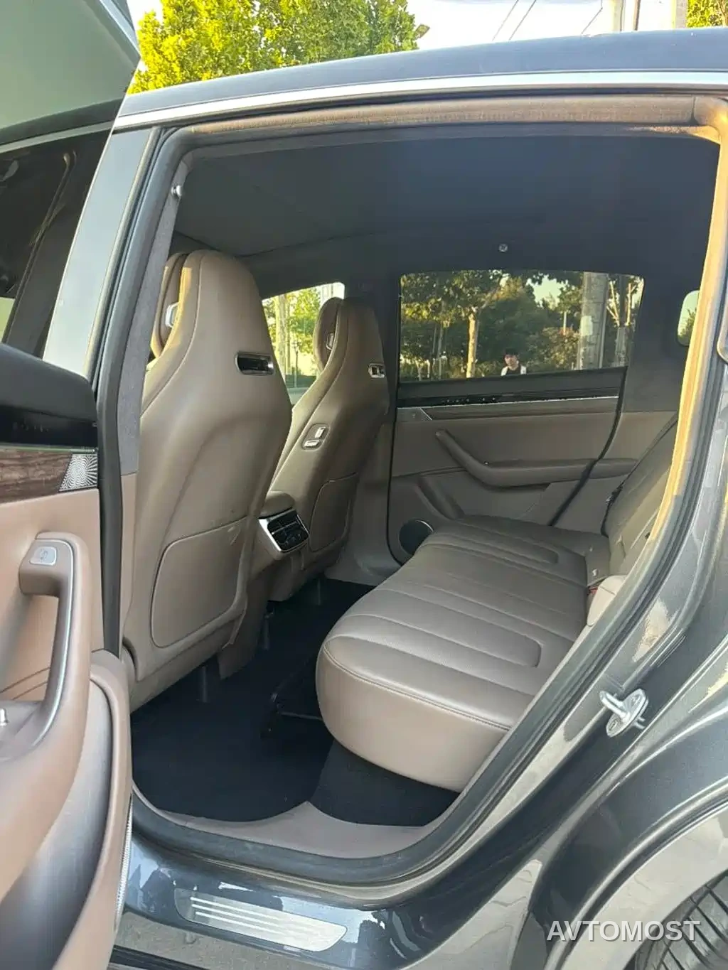 Zhijie Luxeed R7 2024 Pure Electric 736km Ultra — фото 6